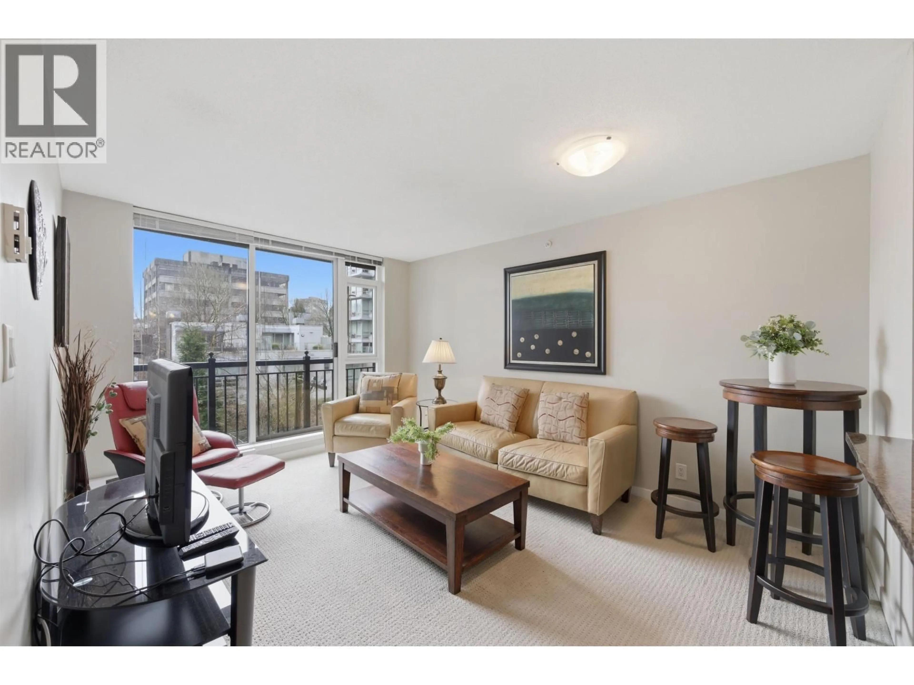 Living room with furniture, unknown for 502 - 1650 7TH AVENUE, Vancouver British Columbia V6J1S5