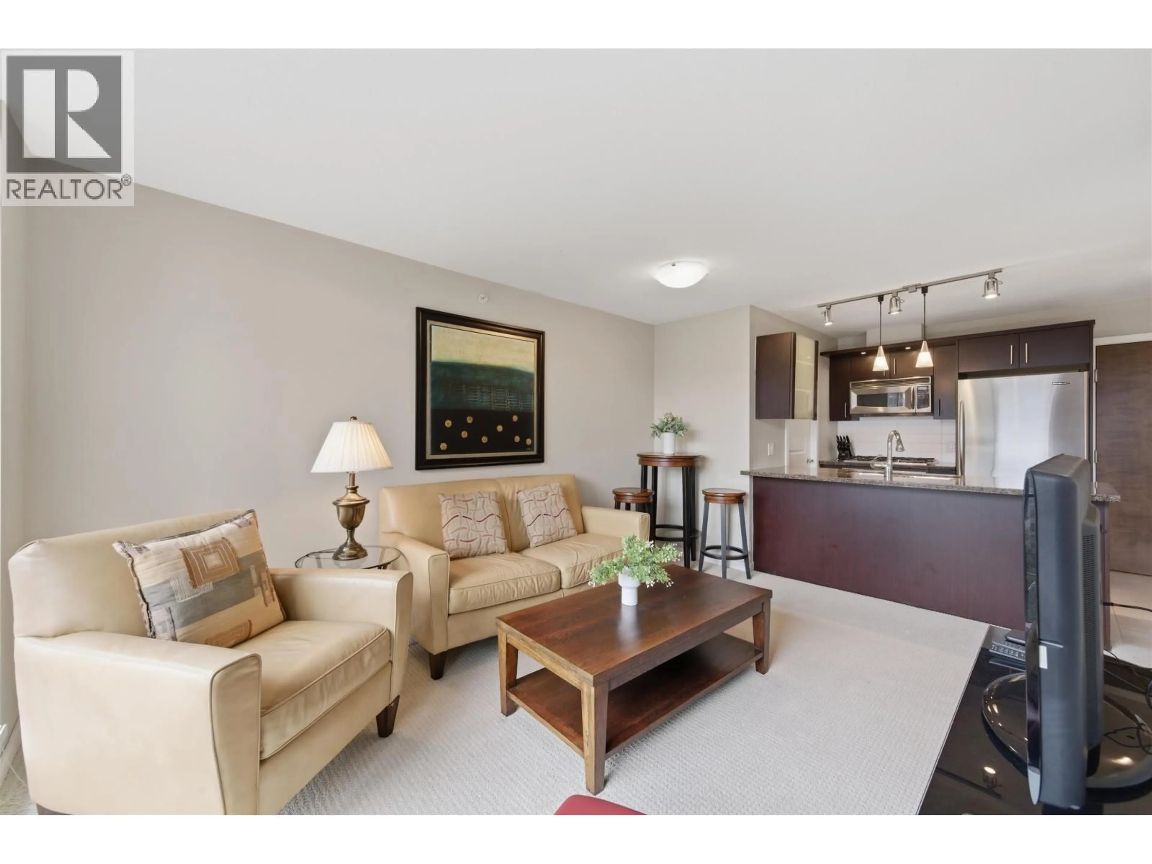 Living room with furniture, unknown for 502 - 1650 7TH AVENUE, Vancouver British Columbia V6J1S5