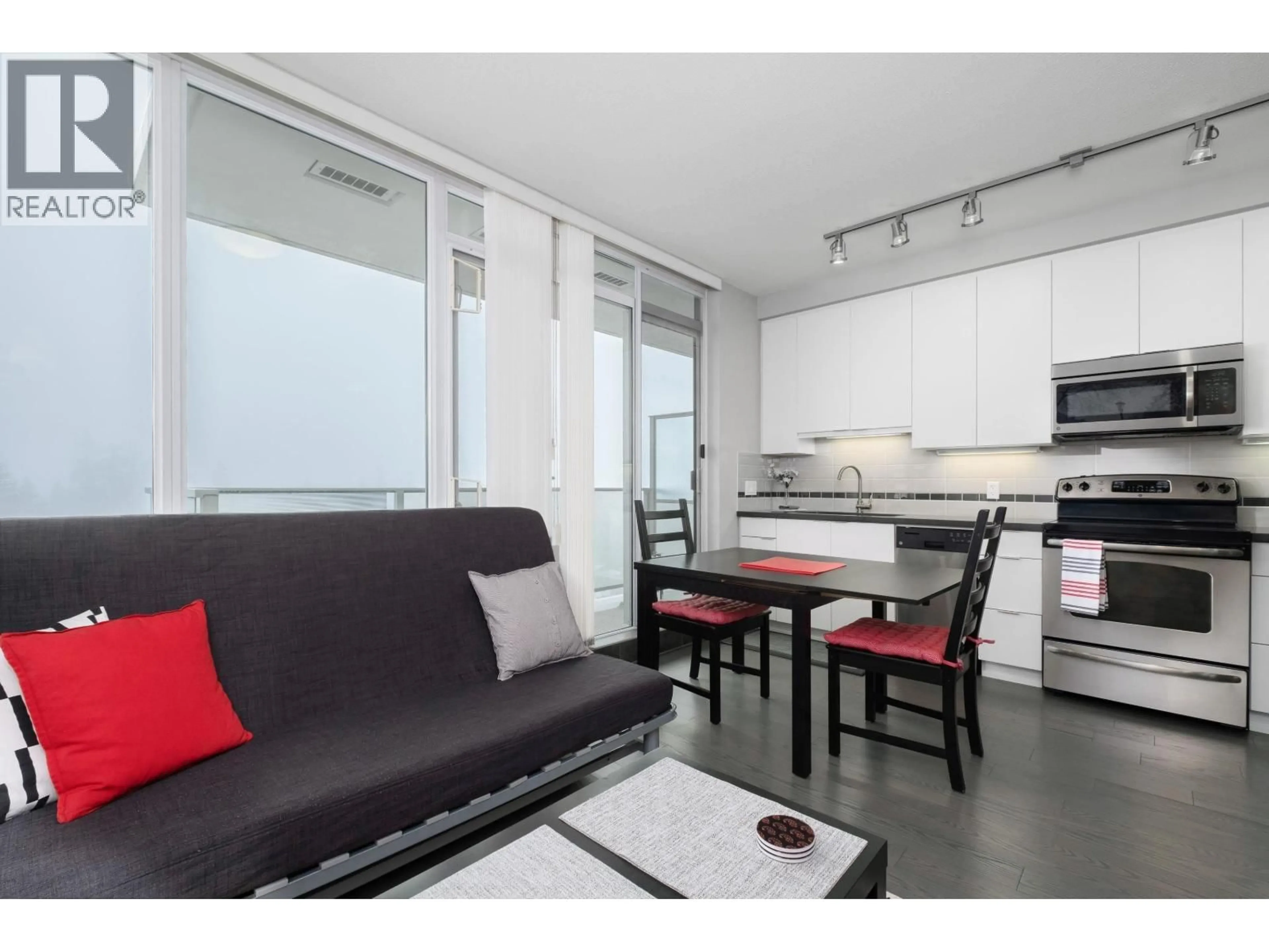 Unknown for 708 - 9025 HIGHLAND COURT, Burnaby British Columbia V5A0A8