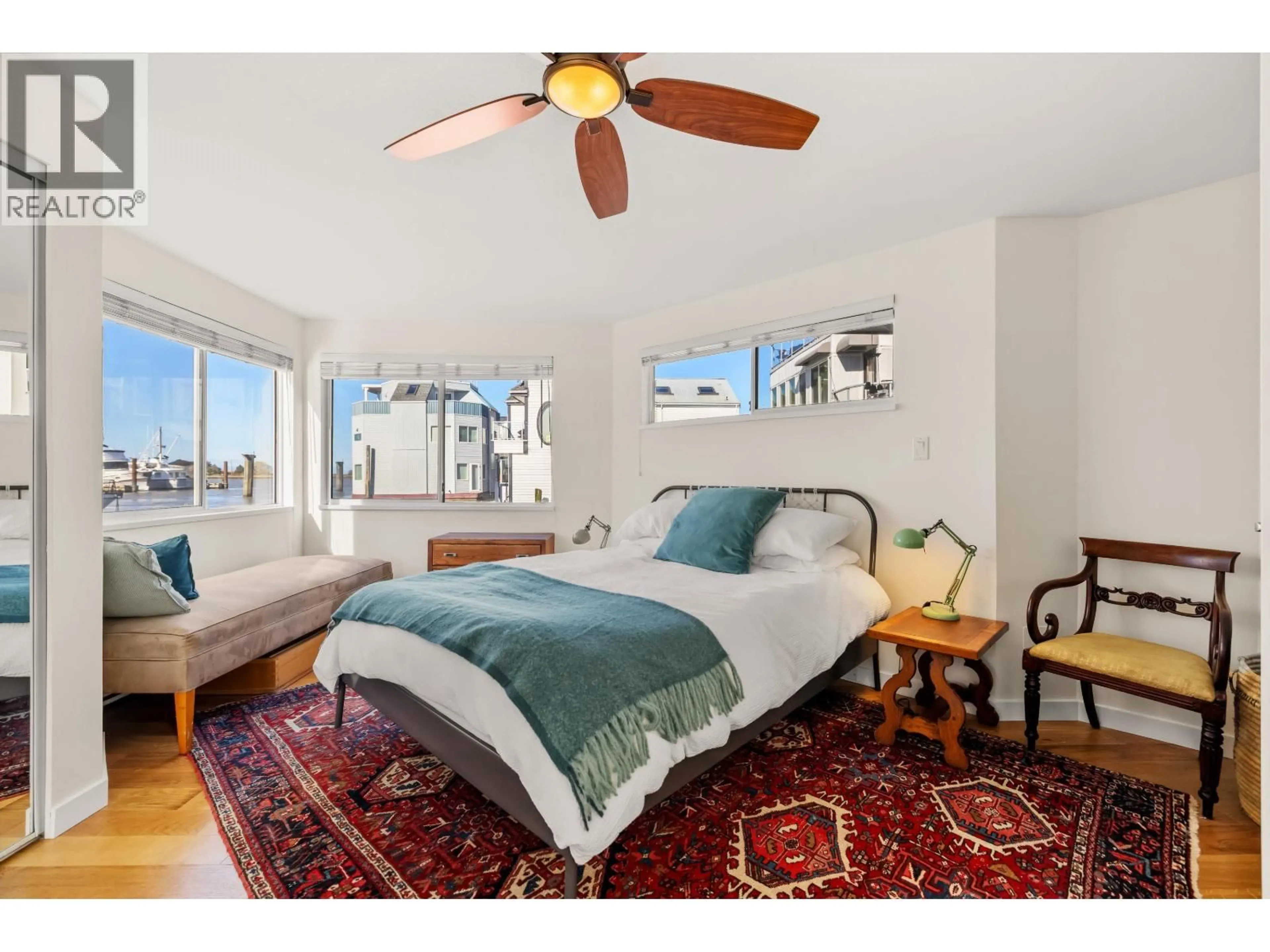 Bedroom with bed, unknown for 15 - 3459 RIVER ROAD, Delta British Columbia V4K4Y6