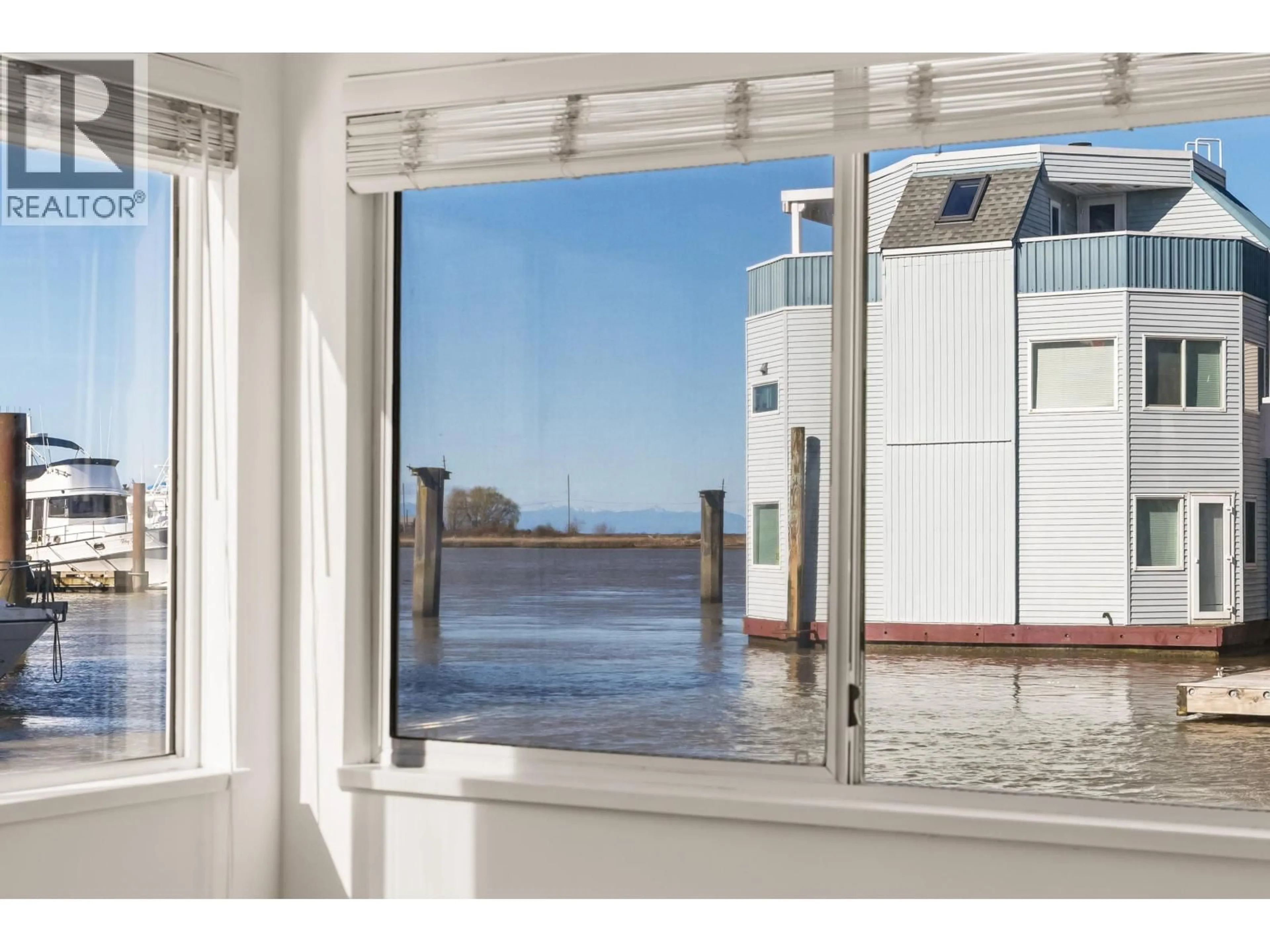 Unknown for 15 - 3459 W RIVER ROAD, Delta British Columbia V4K4Y6