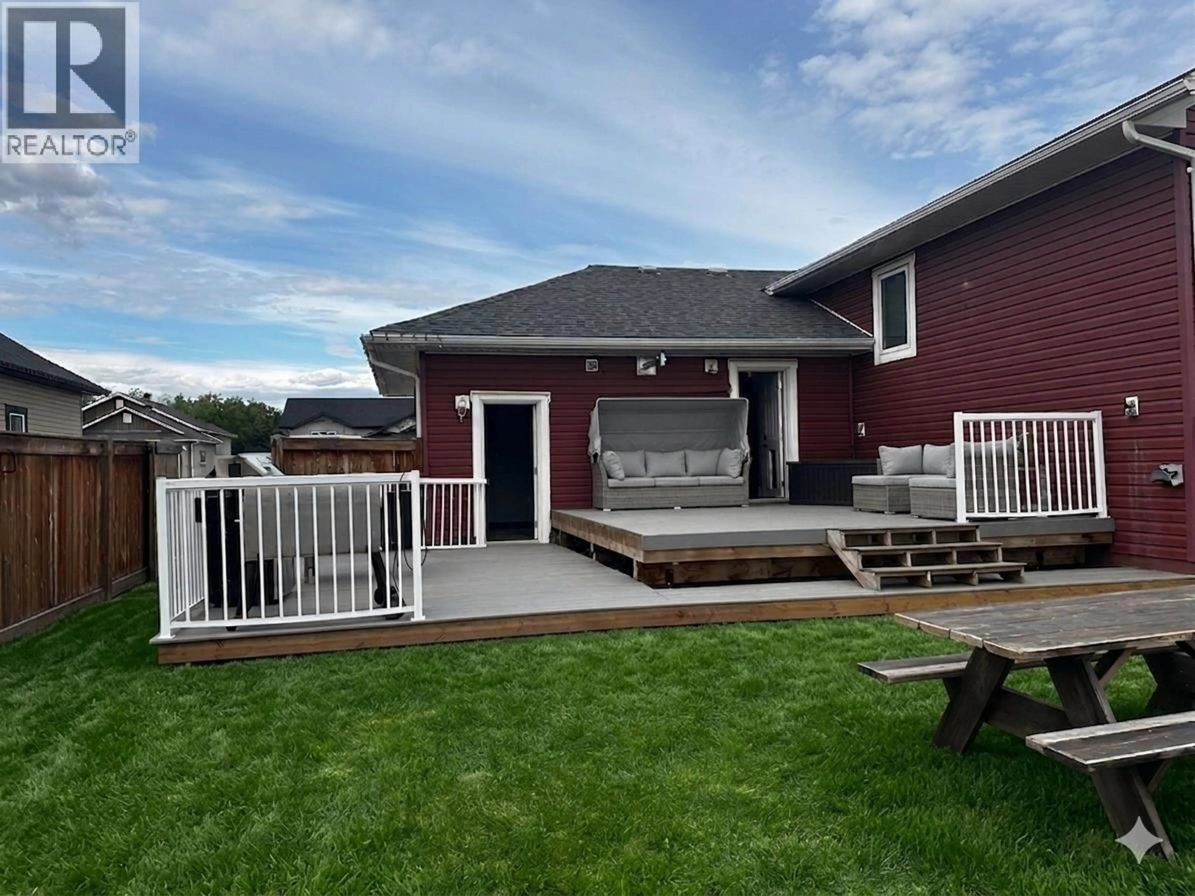 Unknown for 10256 97 STREET, Taylor British Columbia V0C2K0