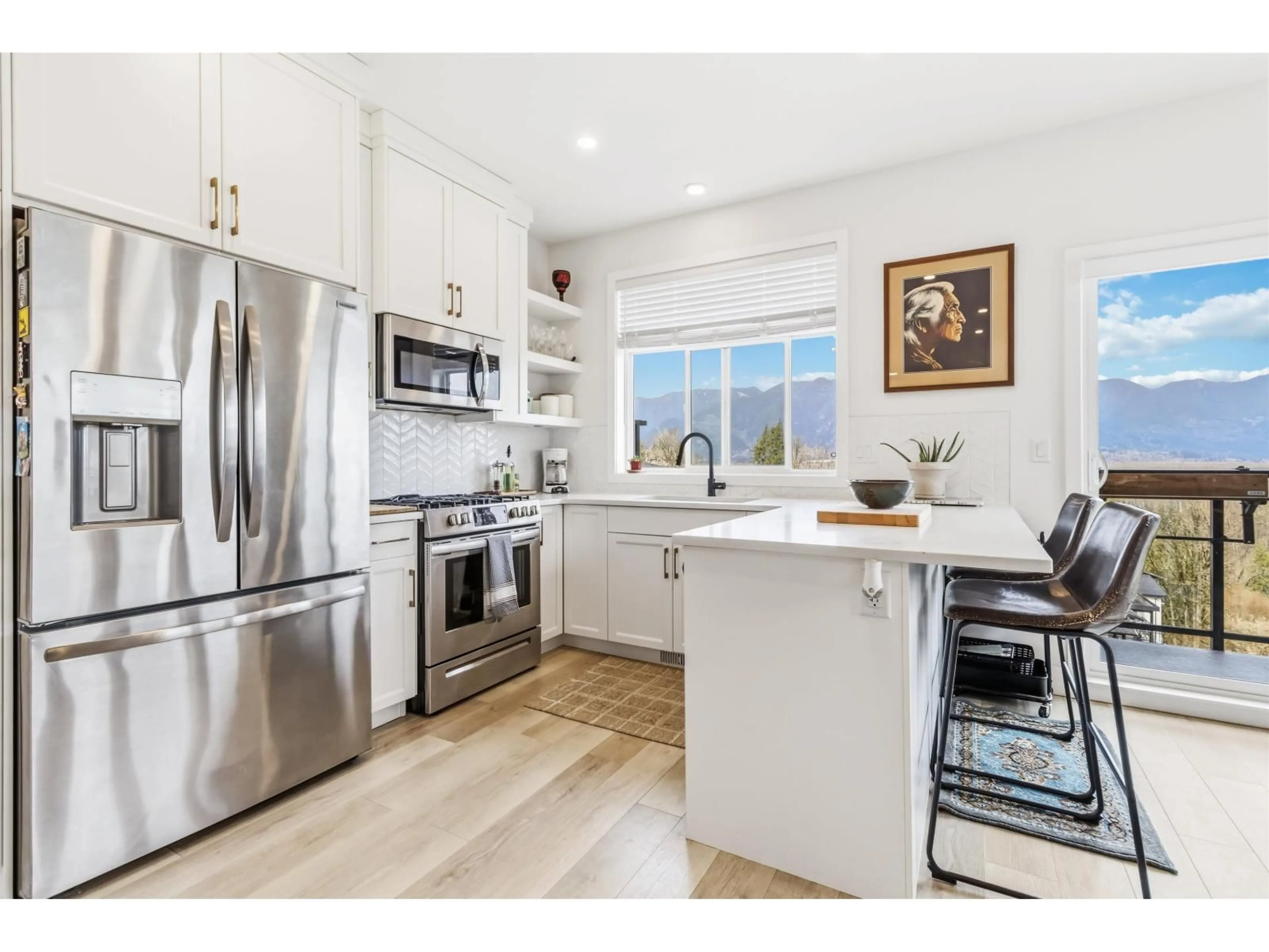 Open concept kitchen, ceramic/tile floor for 6 - 43998 CHILLIWACK MOUNTAIN ROAD, Chilliwack British Columbia V2R4A1