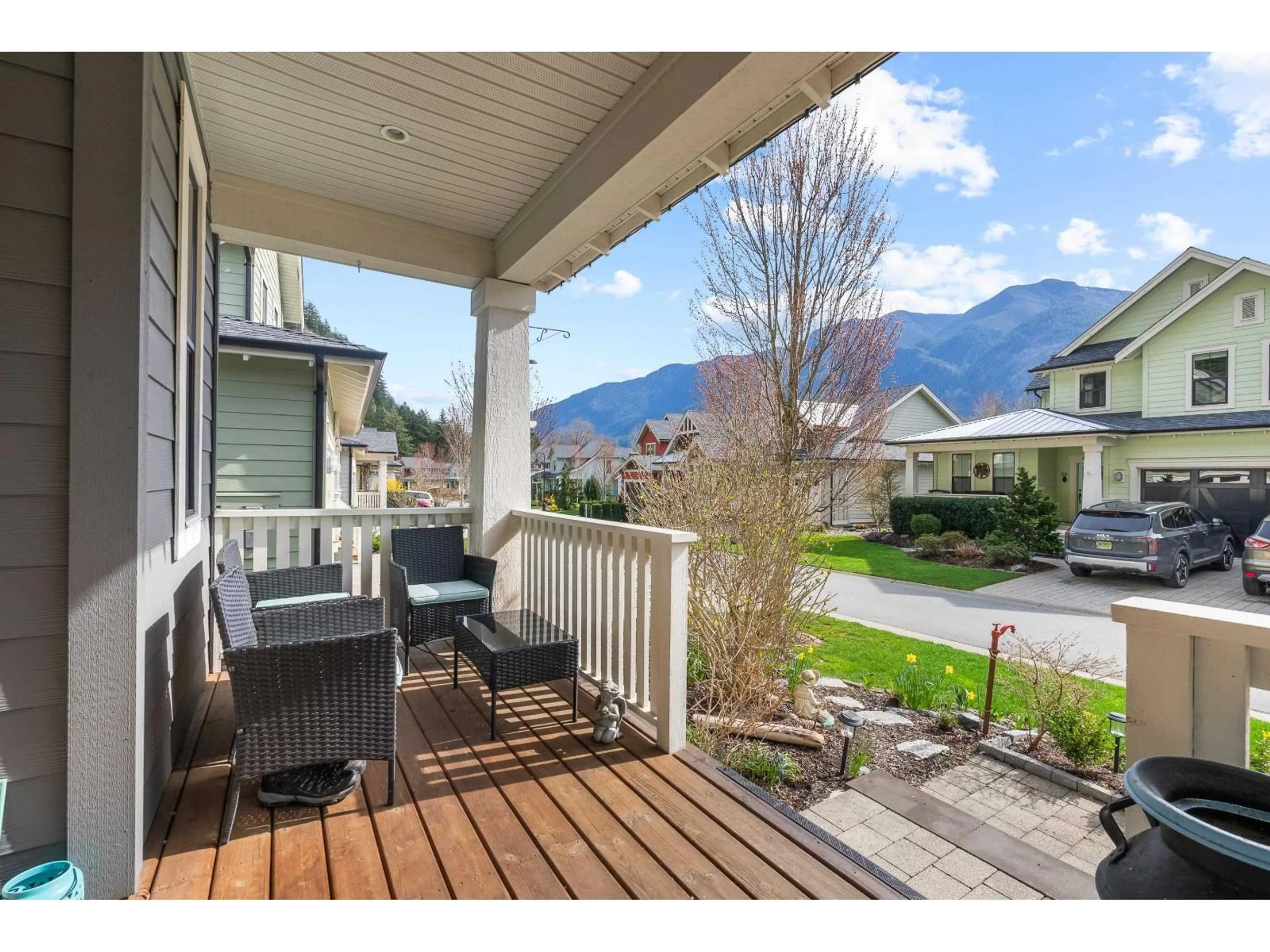 Patio, mountain view for 43347 OLD ORCHARD LANE, Lindell Beach British Columbia V2R0Z4