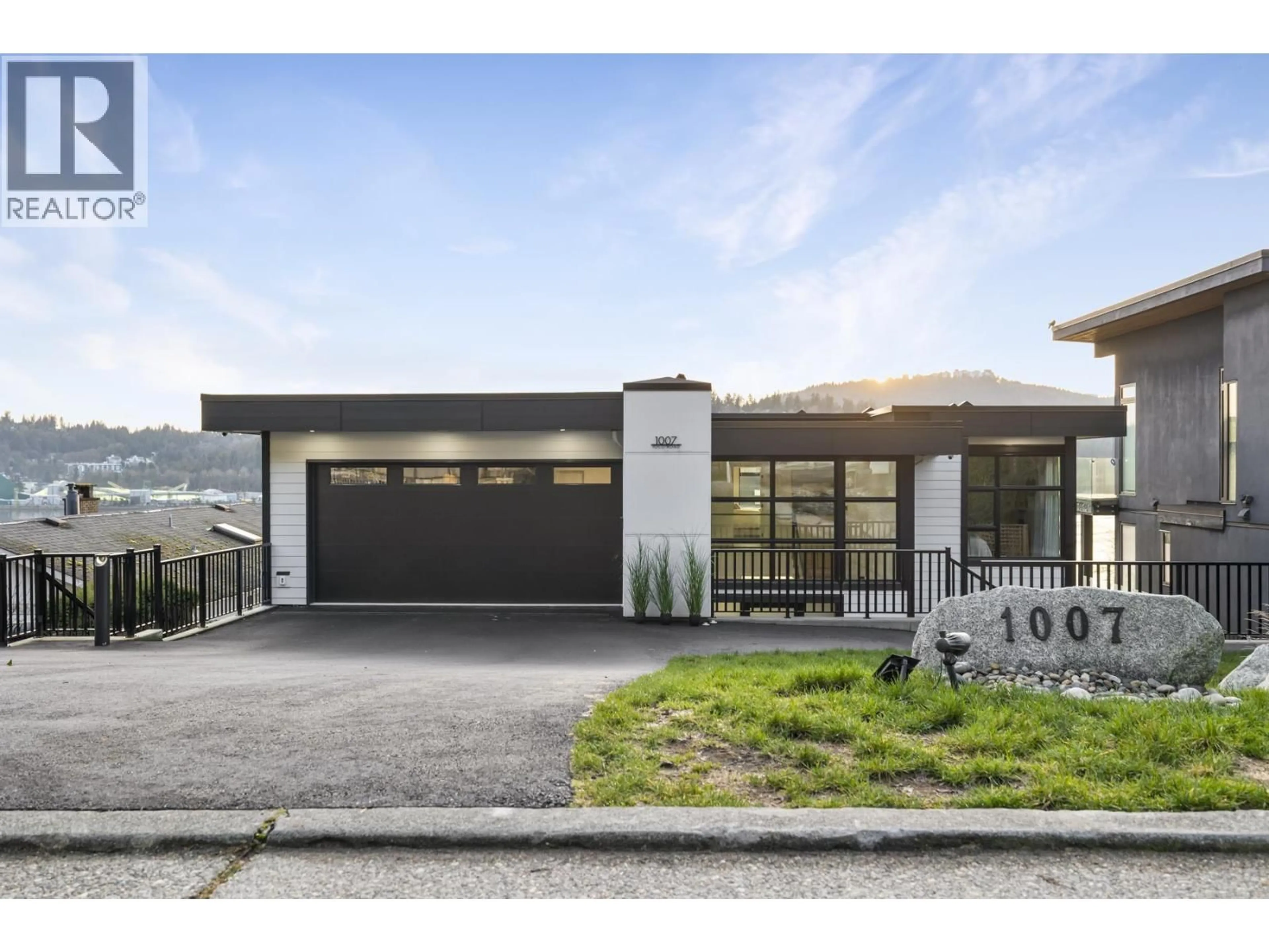 Unknown for 1007 IOCO ROAD, Port Moody British Columbia V3H2W9