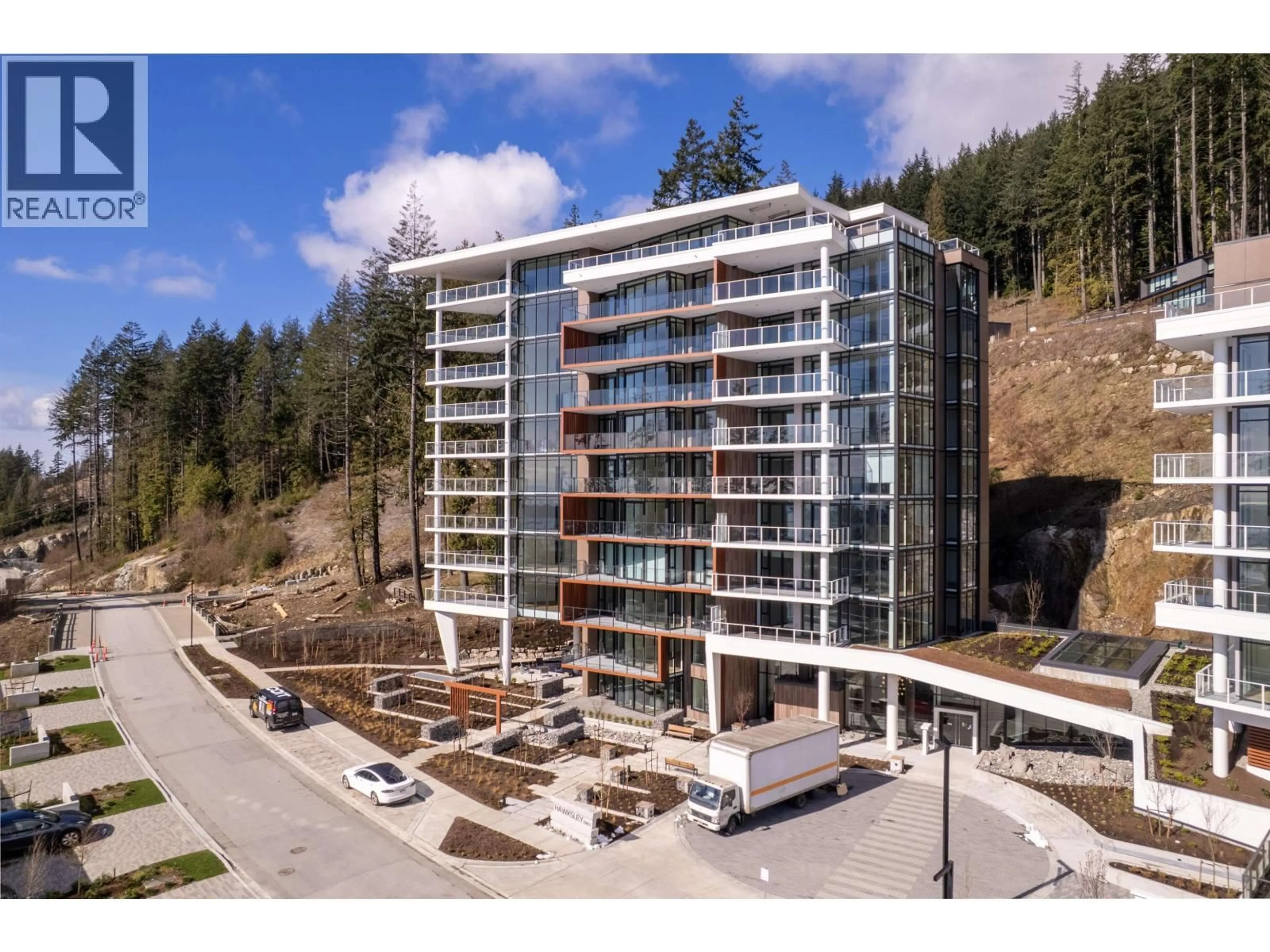 A pic from outside/outdoor area/front of a property/back of a property/a pic from drone, building for 409 - 3963 UPLANDS WAY, West Vancouver British Columbia V7S0B6