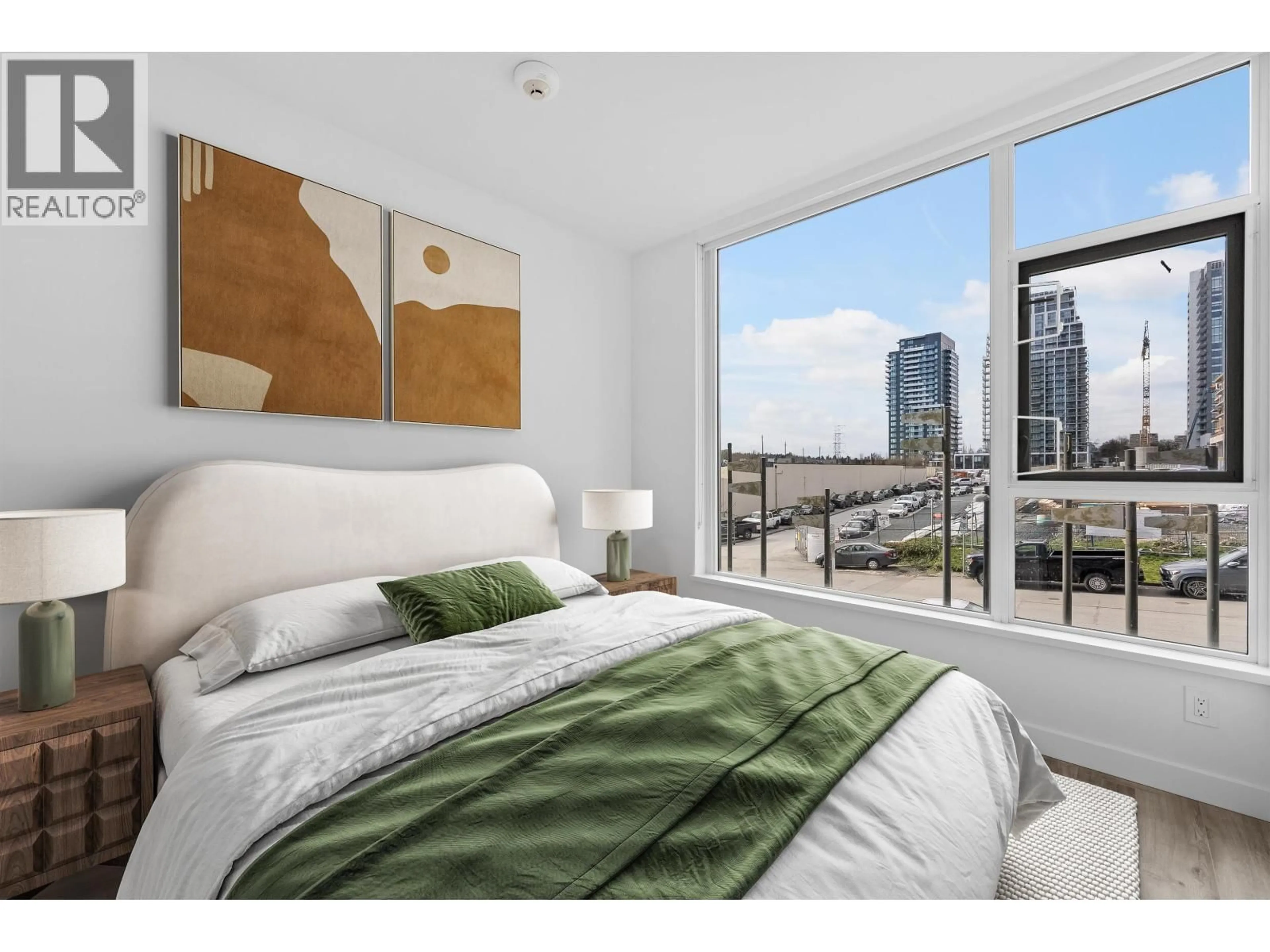 Bedroom with bed, unknown for TH02 - 2288 ALPHA AVENUE, Burnaby British Columbia V5C0L9