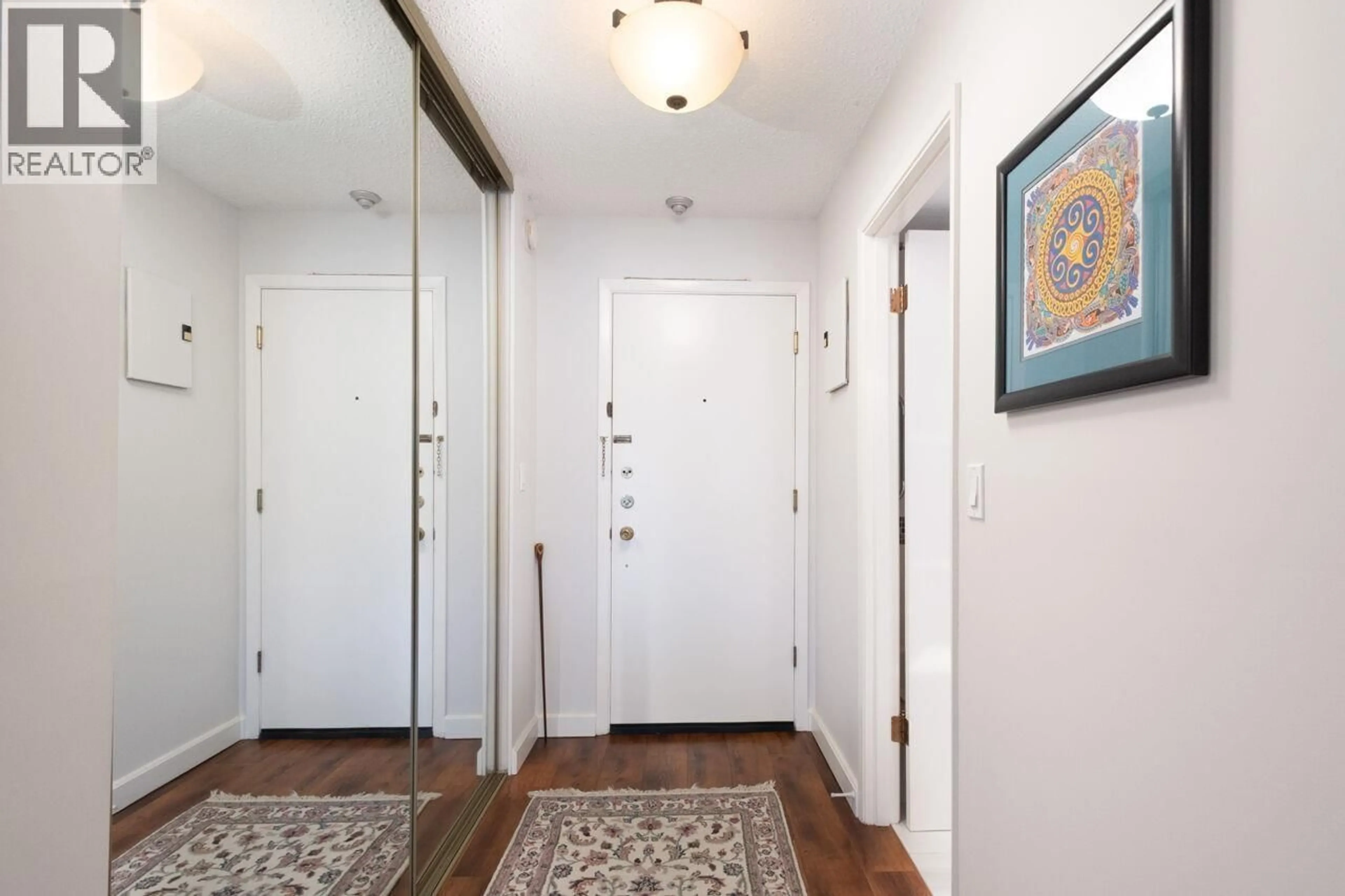 Indoor entryway for 203 - 1696 10TH AVENUE, Vancouver British Columbia V6J2A1