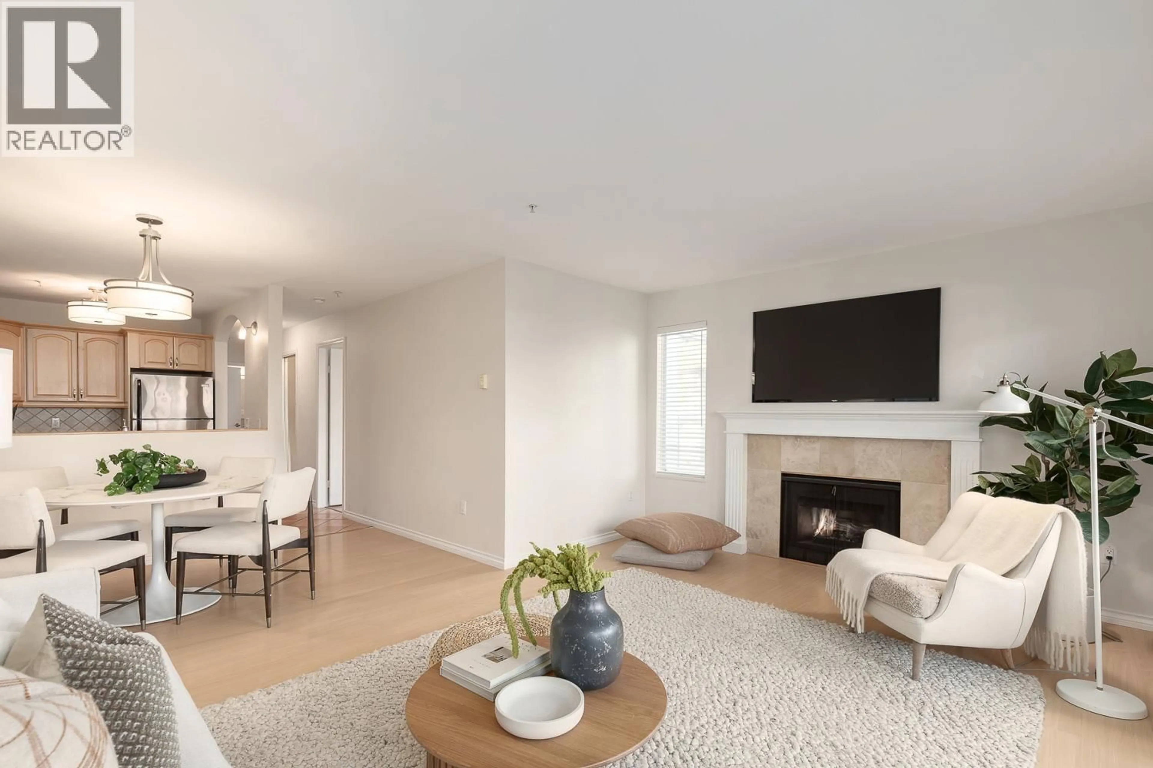 Living room with furniture, unknown for 203 - 876 14TH AVENUE, Vancouver British Columbia V5Z1R1