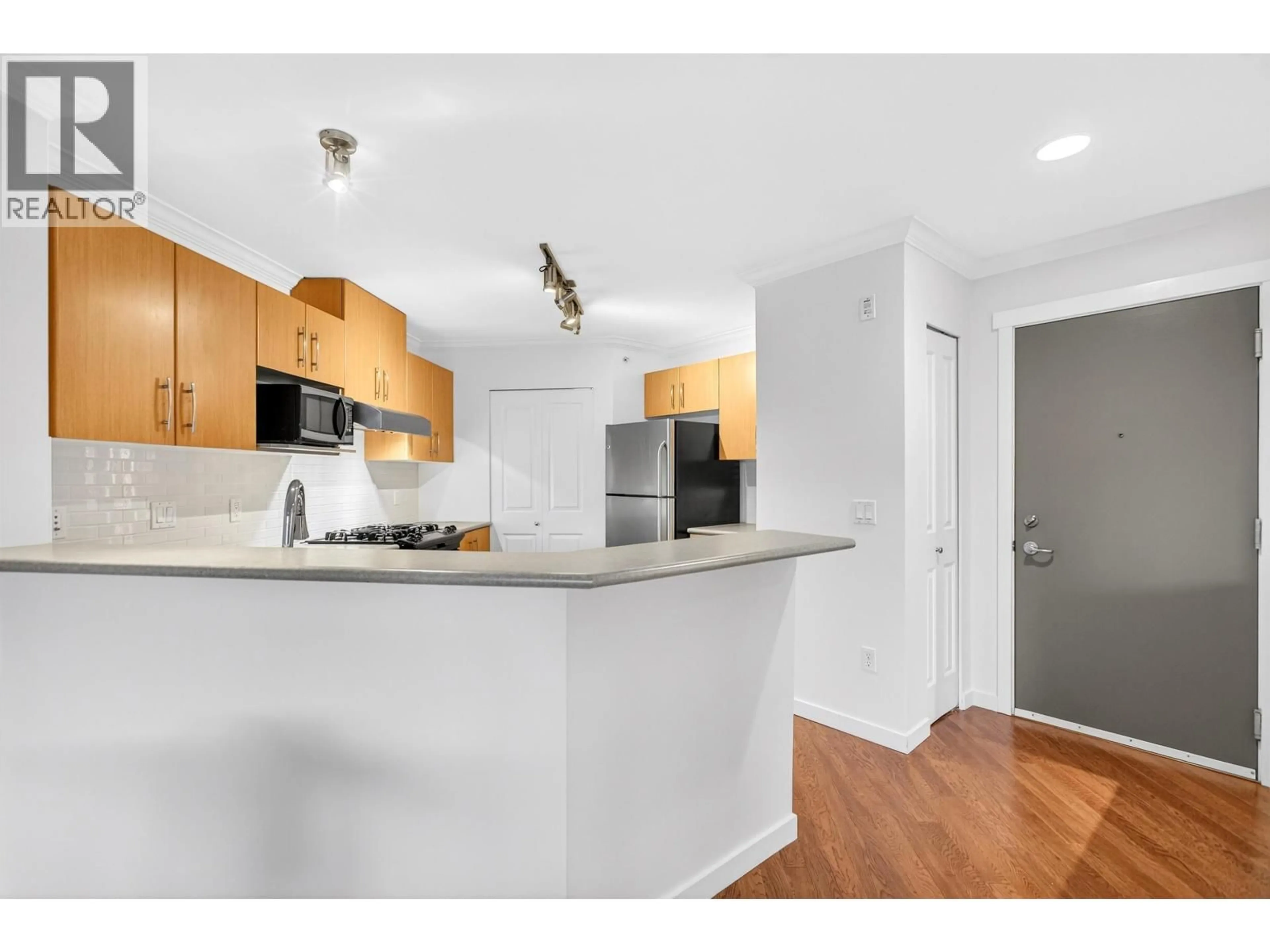 Standard kitchen, wood/laminate floor for 408 - 300 KLAHANIE DRIVE, Port Moody British Columbia V3H5K8