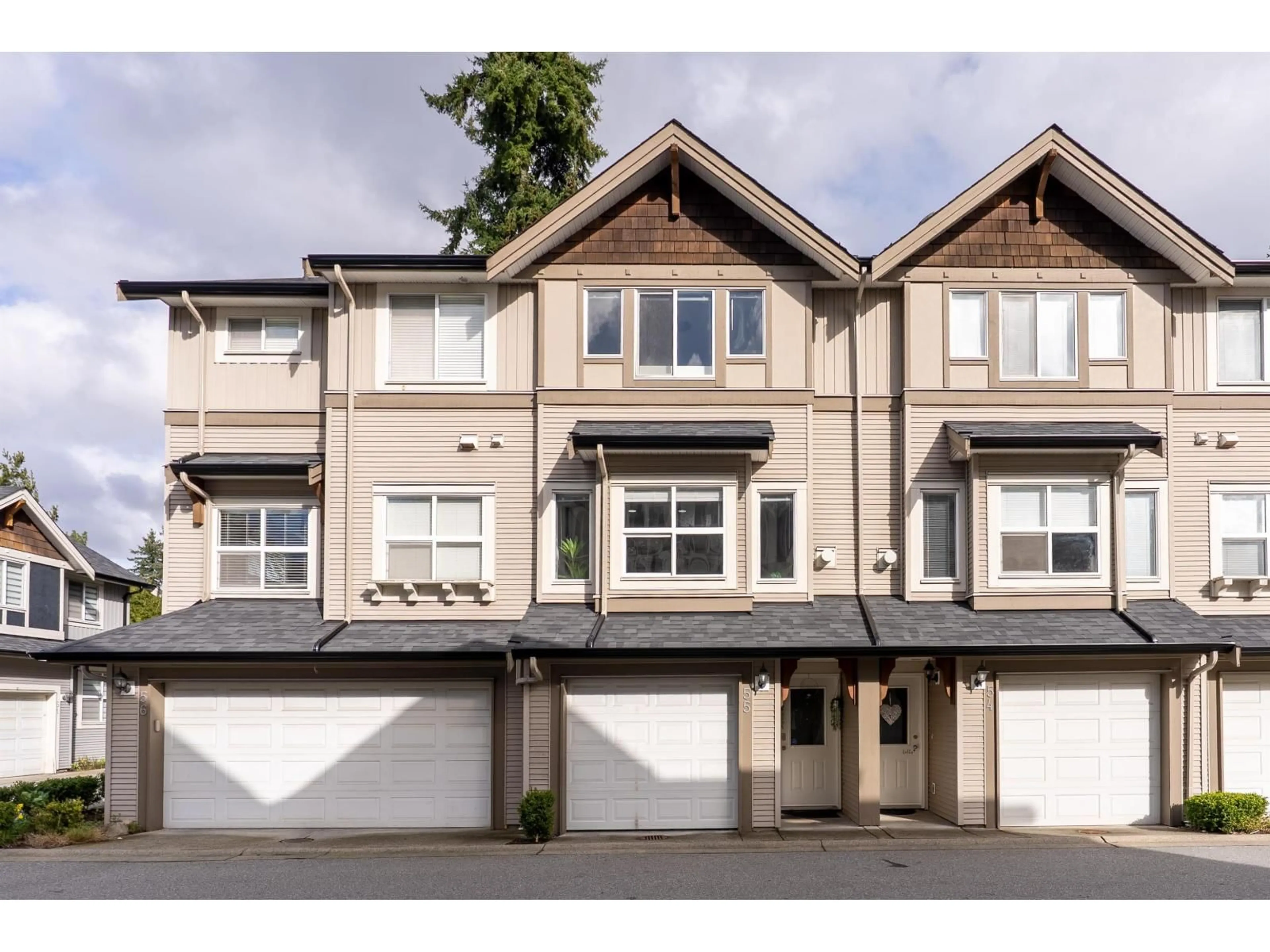 Unknown for 55 - 12677 63 AVENUE, Surrey British Columbia V3X3T3