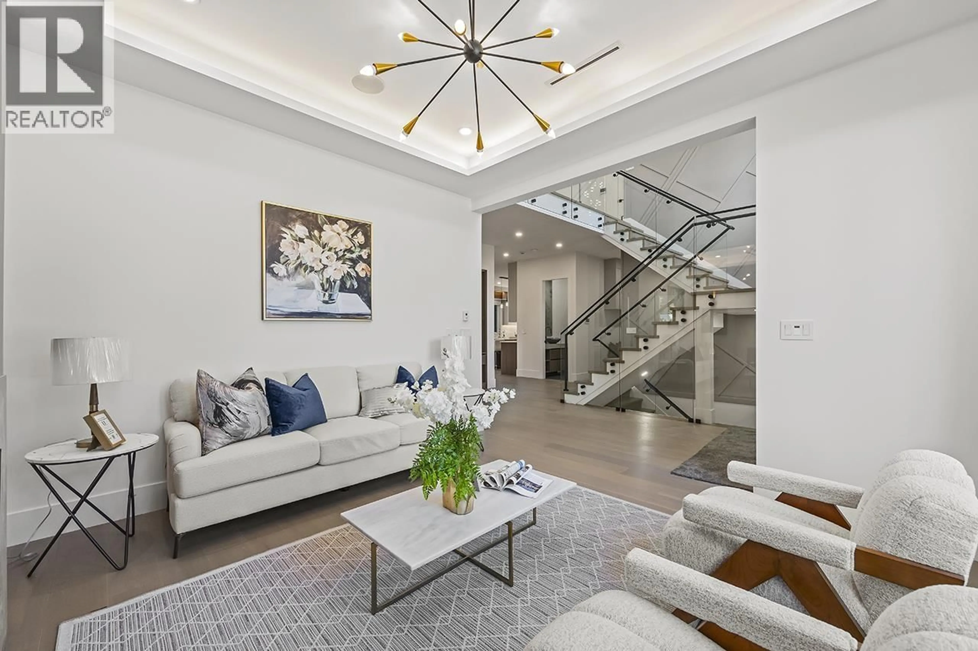 Unknown for 687 FOLSOM STREET, Coquitlam British Columbia V3J5A4