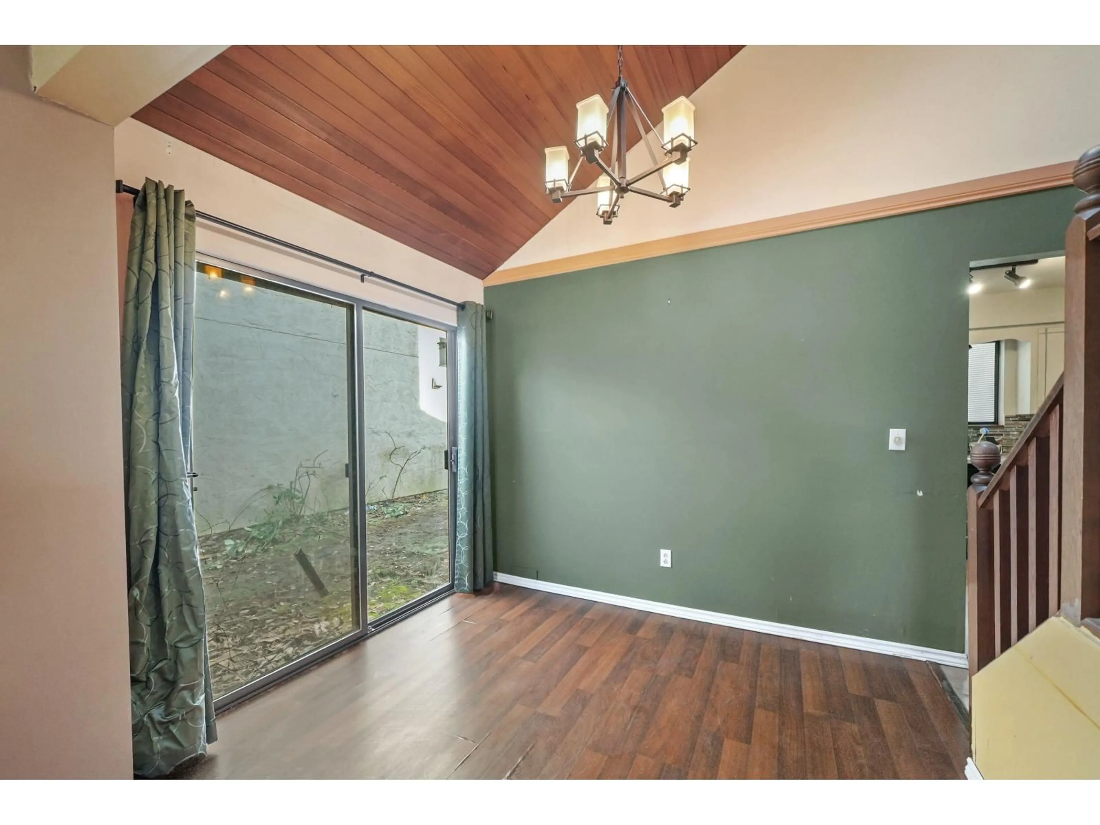 Unknown for 19449 62 AVENUE, Surrey British Columbia V3S5M8