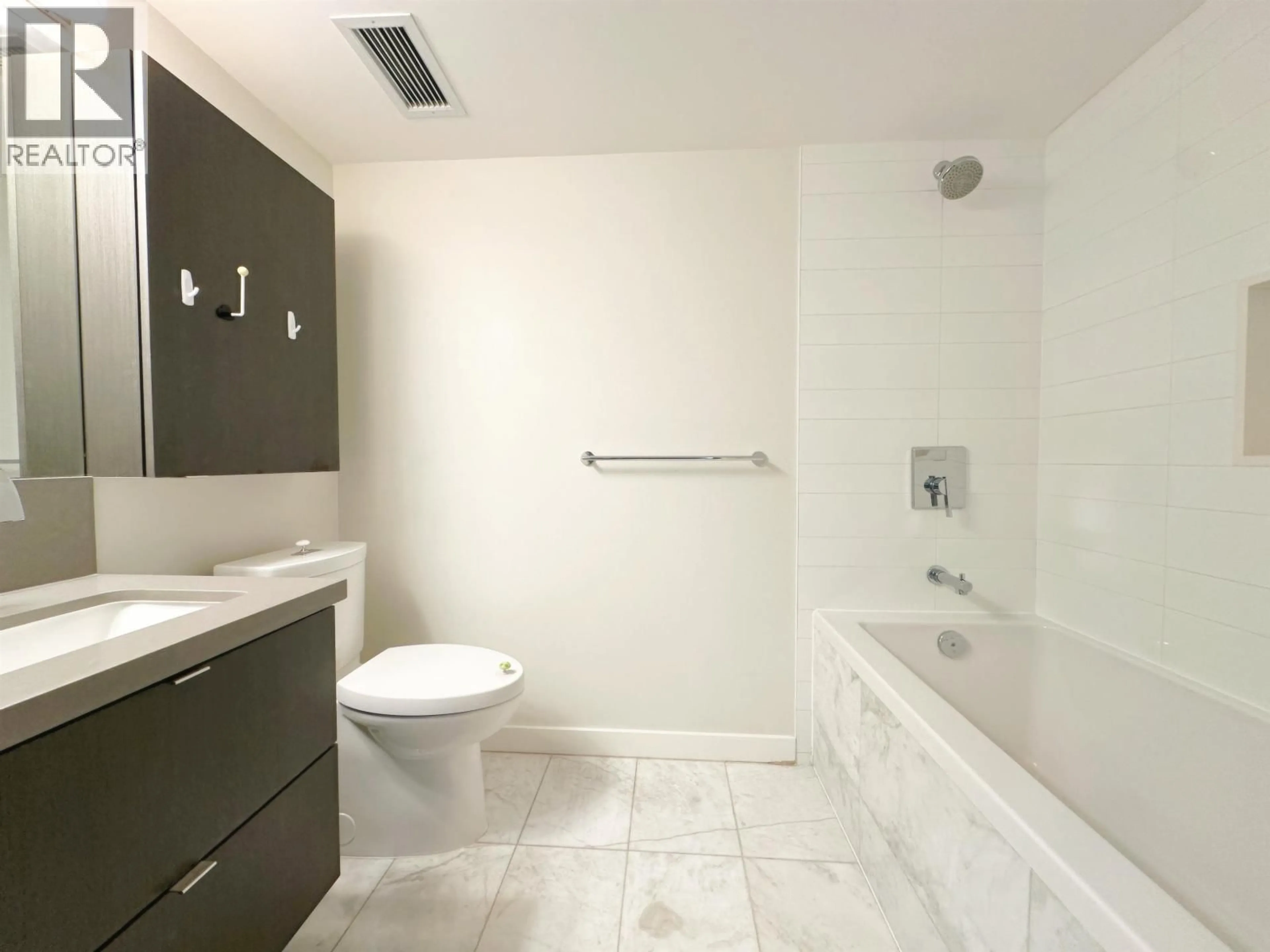 Standard bathroom, ceramic/tile floor for 1907 - 8189 CAMBIE STREET, Vancouver British Columbia V6P0G6
