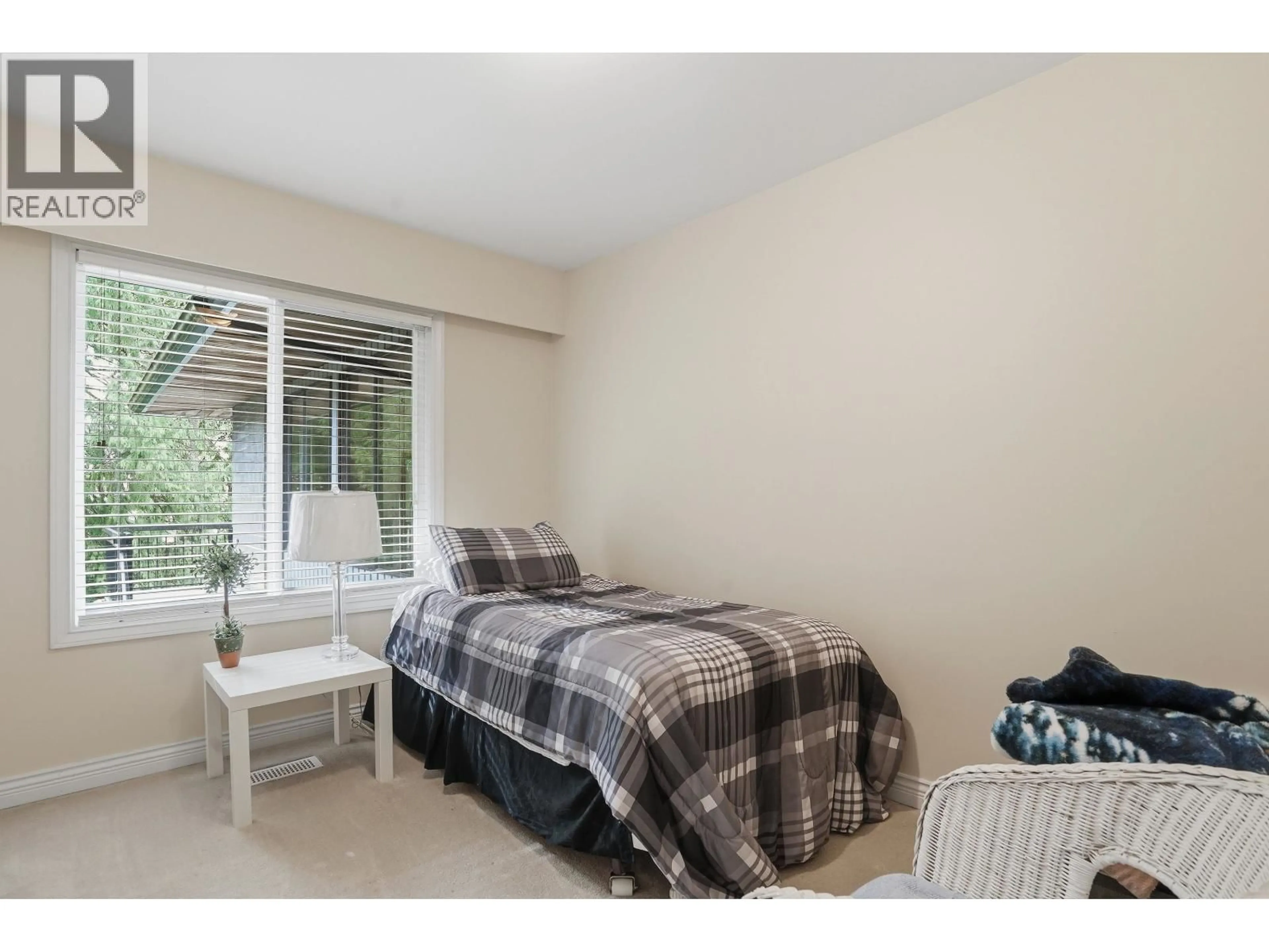A pic of a room for 2030 JORDAN DRIVE, Burnaby British Columbia V5B4E8