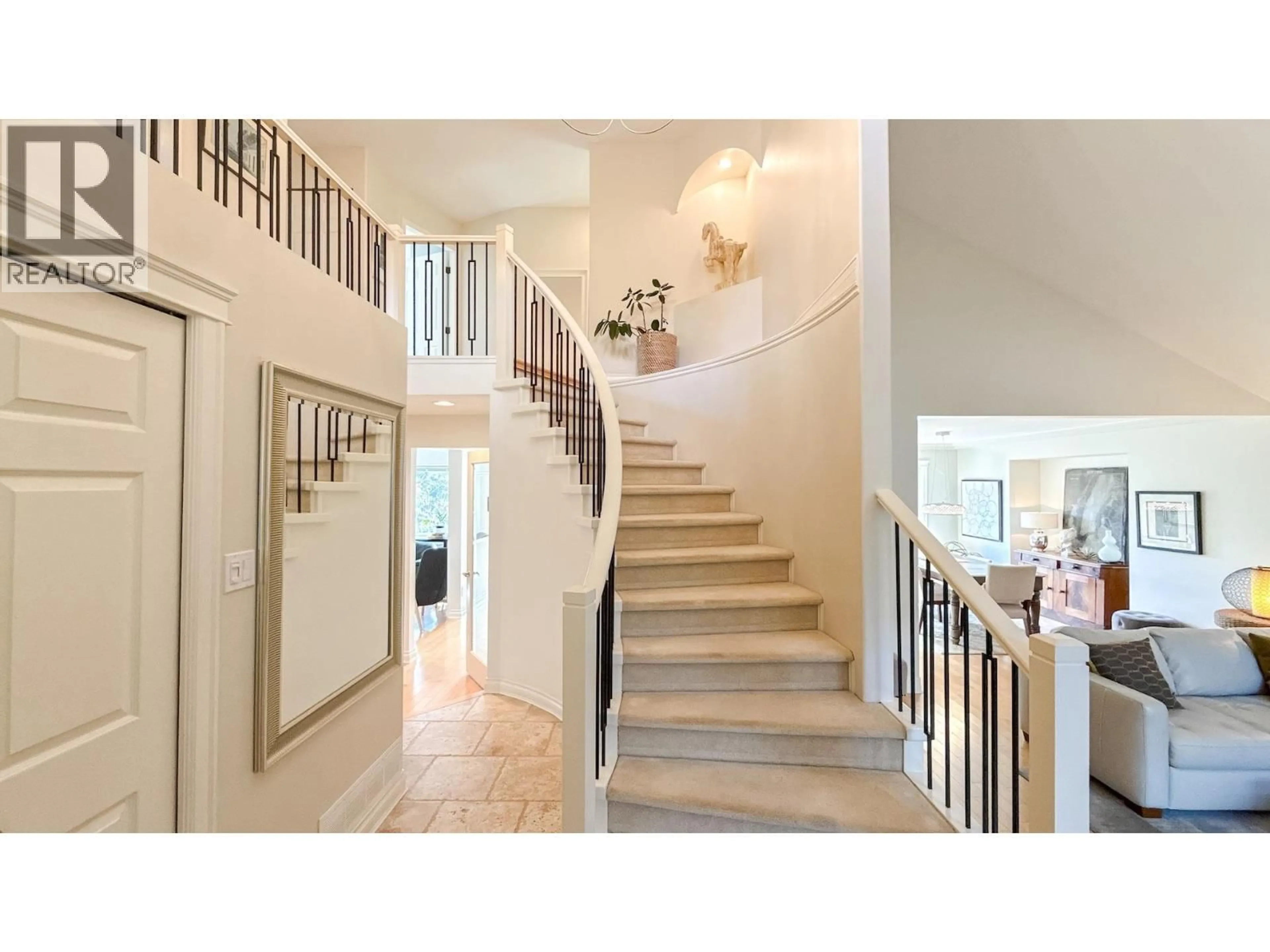 Unknown for 2606 SANDSTONE COURT, Coquitlam British Columbia V3E2T9