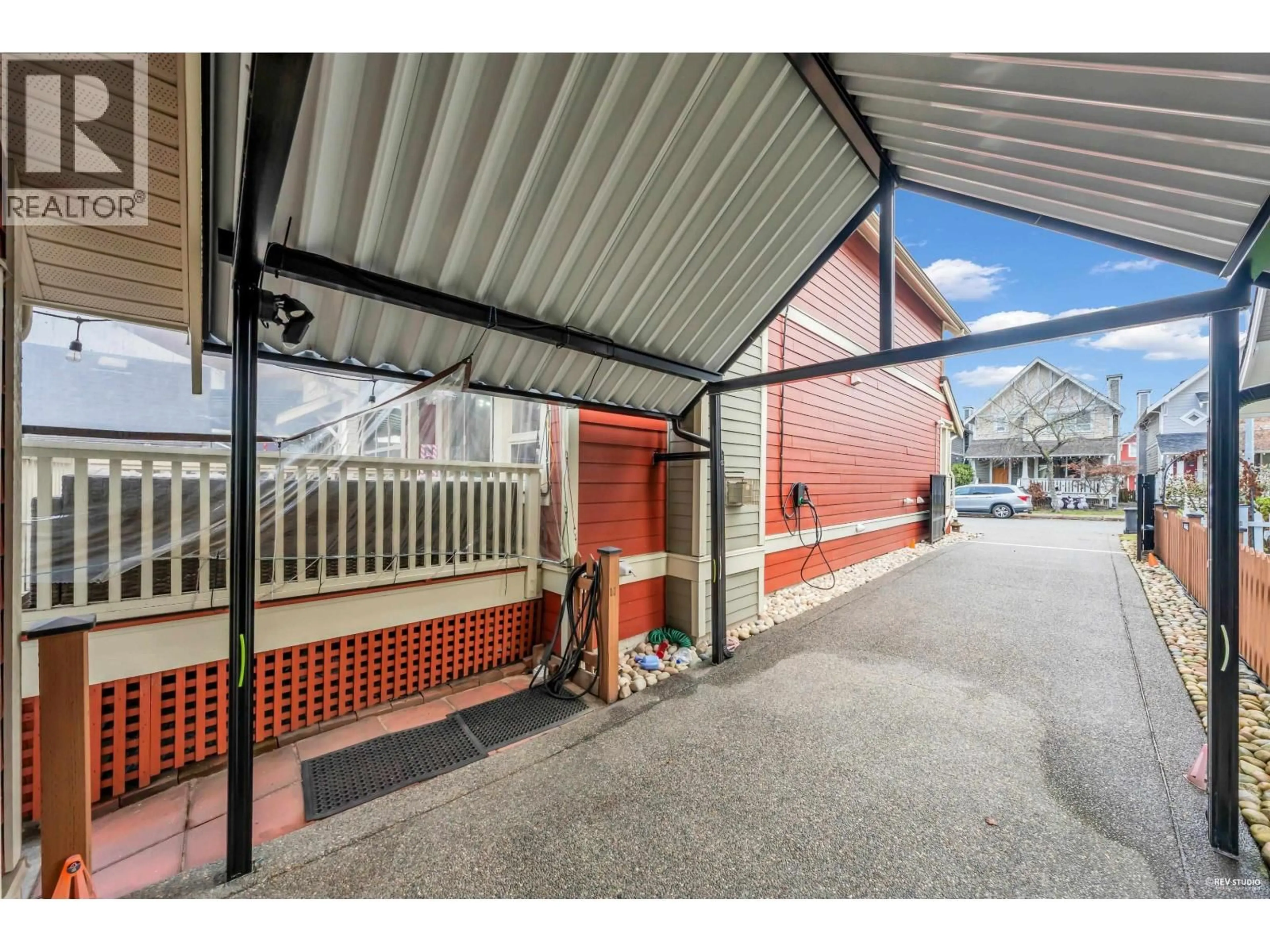 Unknown for 270 HOLLY AVENUE, New Westminster British Columbia V3M0B3