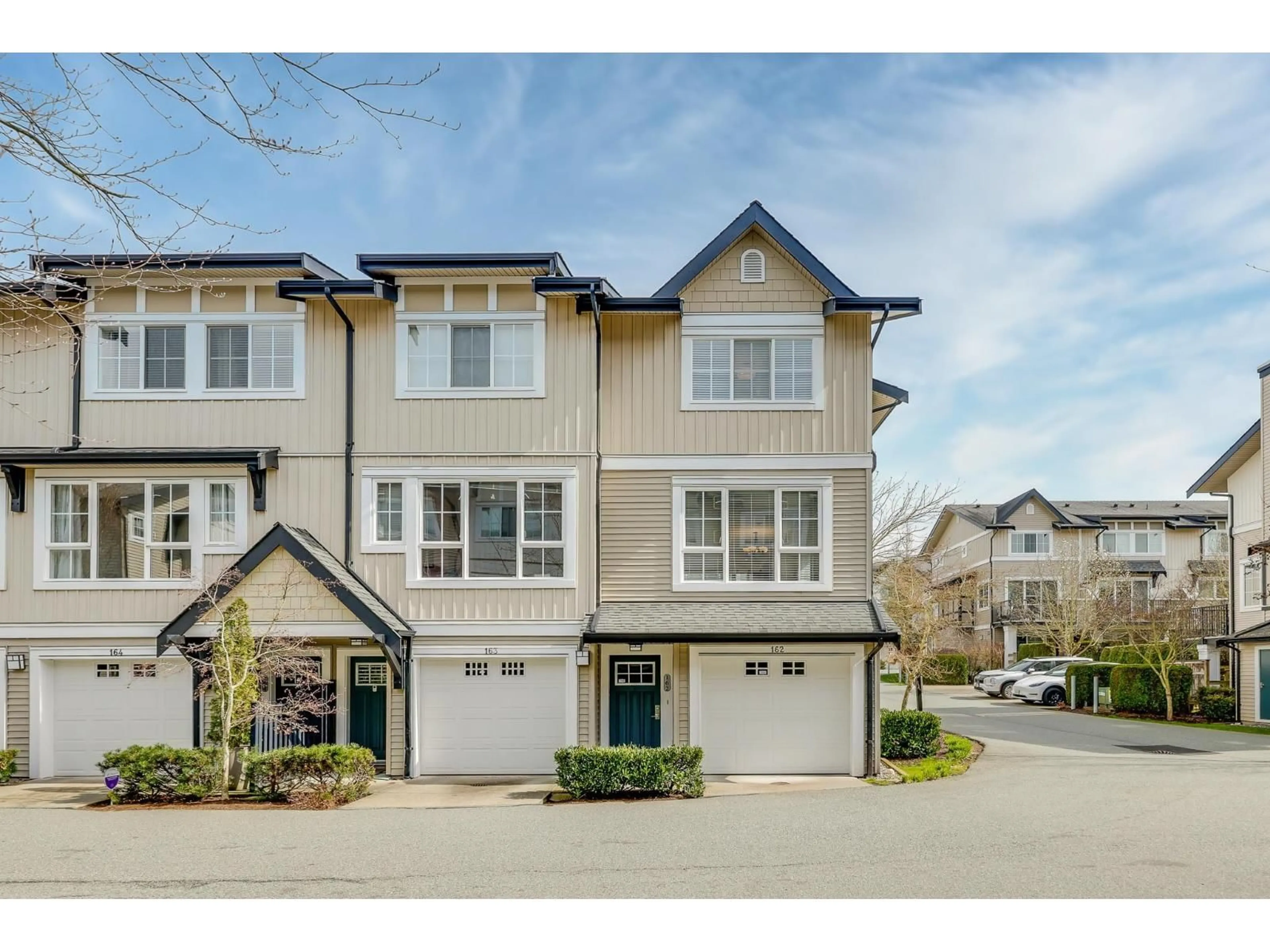 Unknown for 162 - 2450 161A STREET, Surrey British Columbia V3S8K4