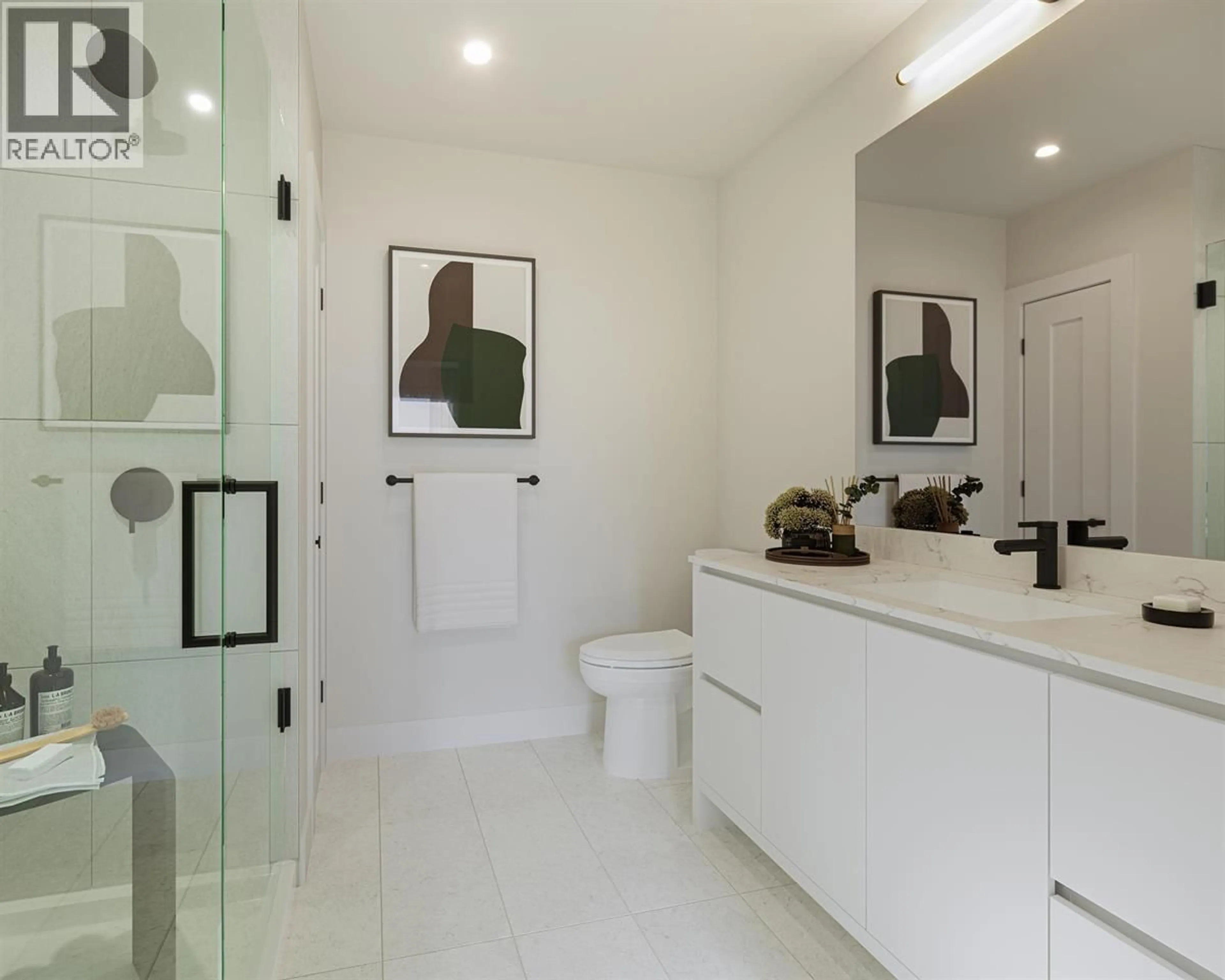 Contemporary bathroom, ceramic/tile floor for 102 - 636 TYNDALL STREET, Coquitlam British Columbia V3J3S8