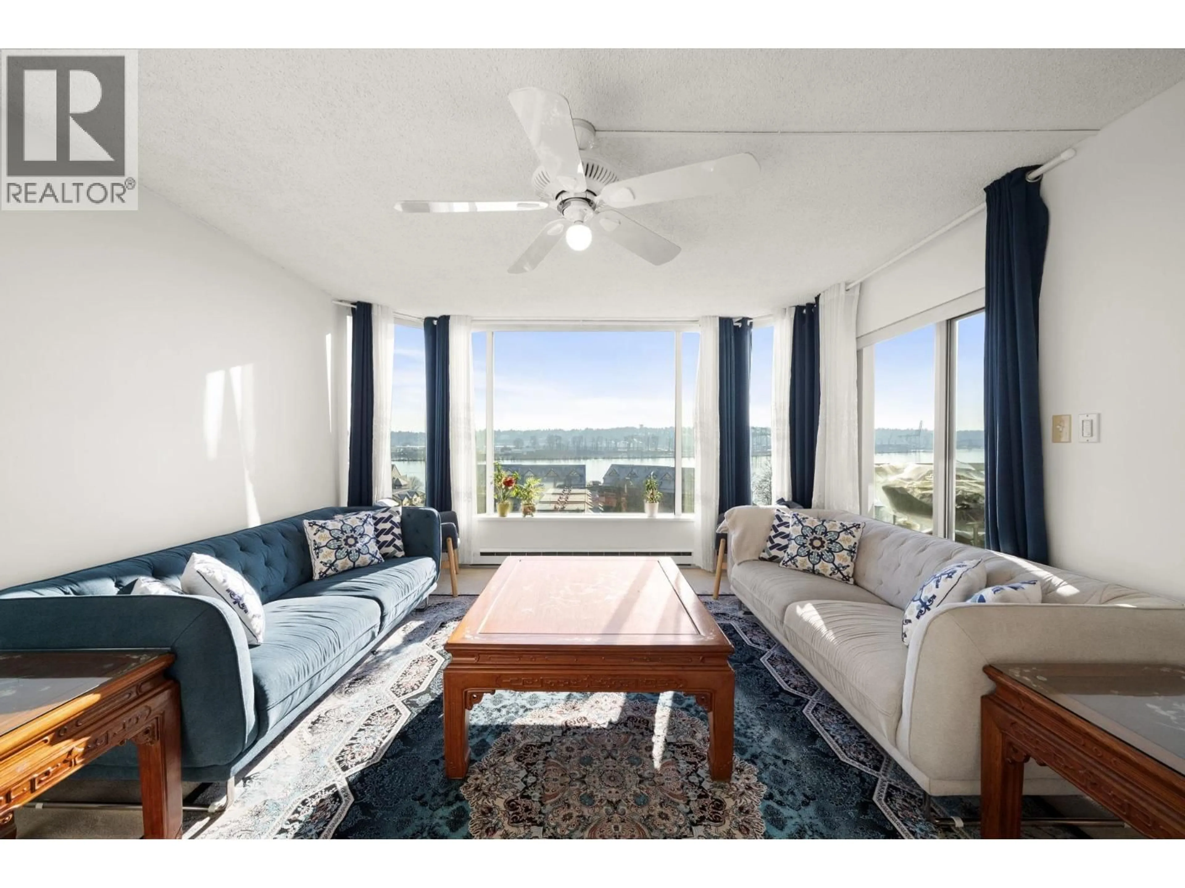 Living room with furniture, unknown for 801 - 1045 QUAYSIDE DRIVE, New Westminster British Columbia V3M6C9