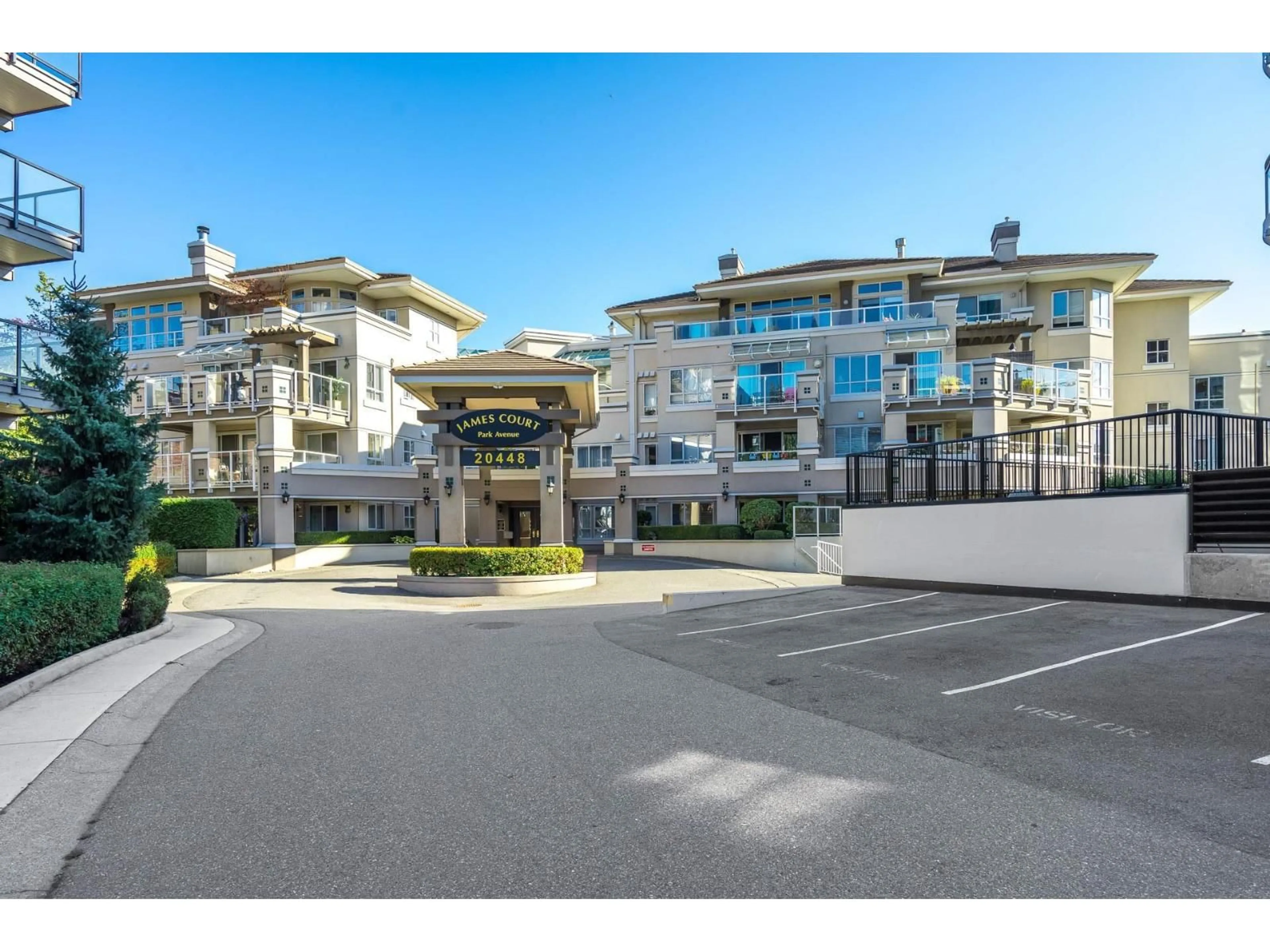 Unknown for 310 - 20448 PARK AVENUE, Langley British Columbia V3A4N3