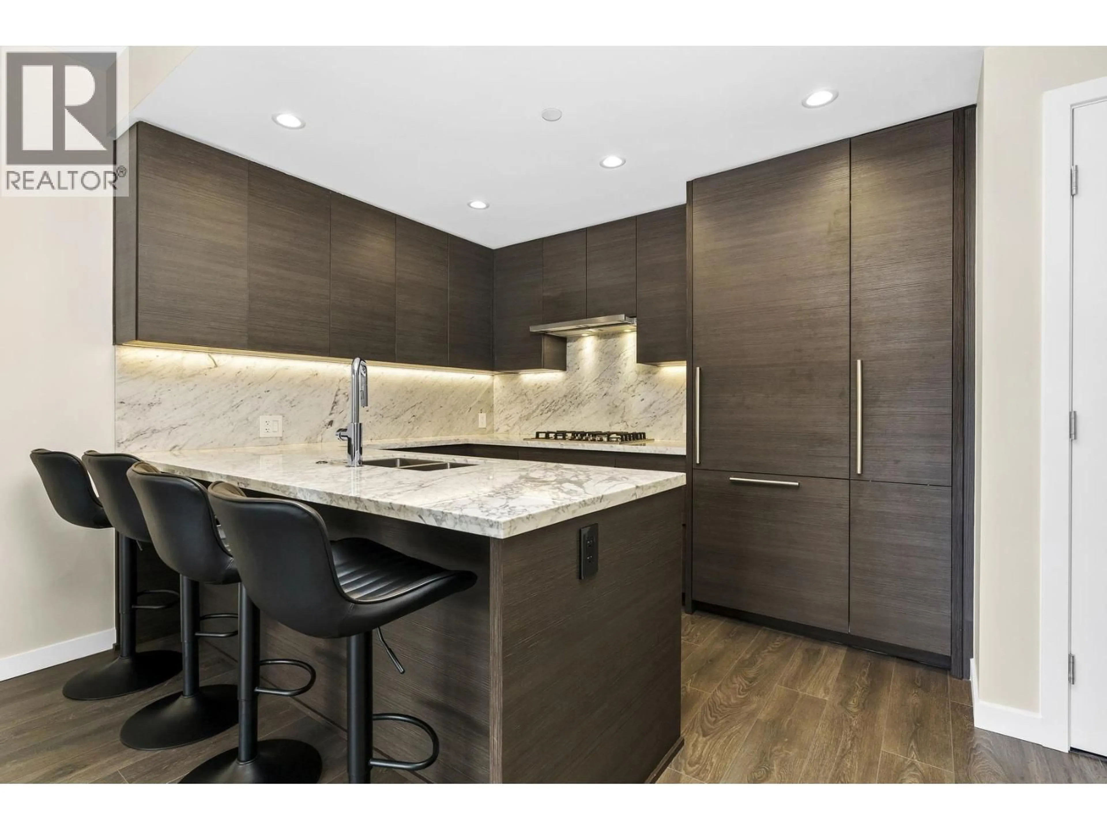 Contemporary kitchen, unknown for 805 - 305 MORRISSEY ROAD, Port Moody British Columbia V3H0M3