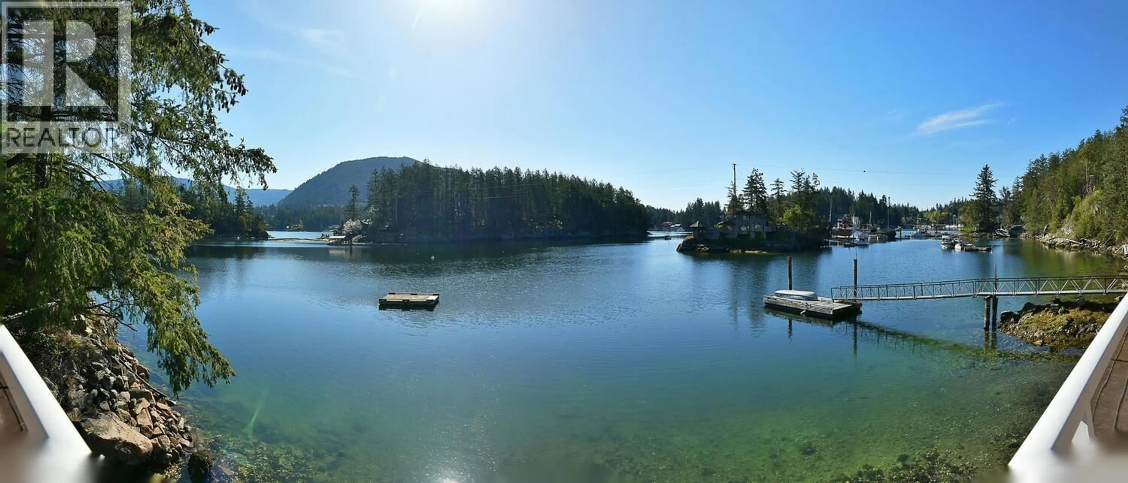 Blurry image for 4279 FRANCIS PENINSULA ROAD, Madeira Park British Columbia V0N2H1