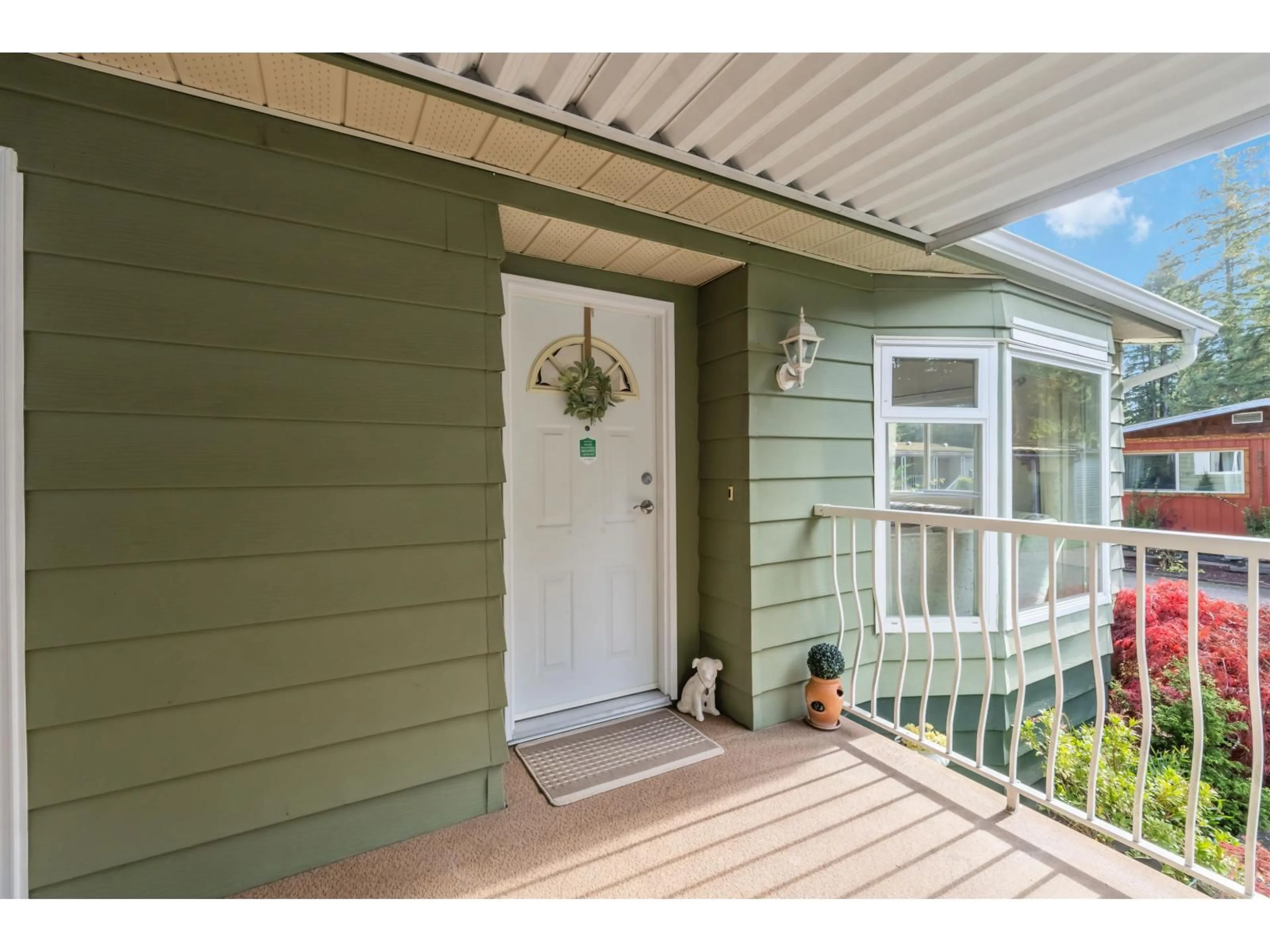 Indoor entryway for 92 - 20071 24 AVENUE, Langley British Columbia V2Z2A1