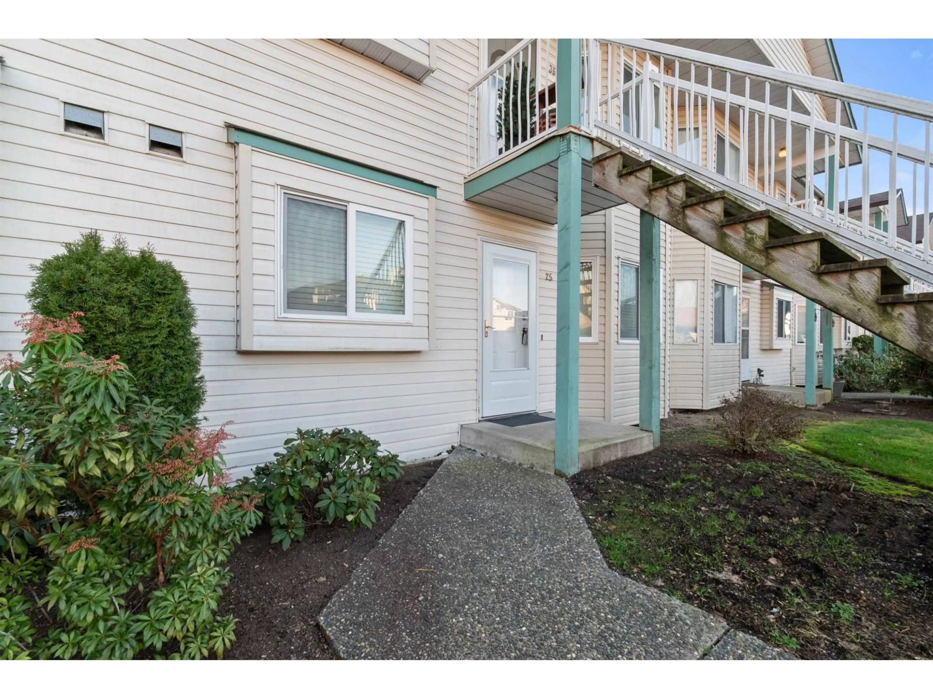 Unknown for 25 - 45640 STOREY AVENUE, Chilliwack British Columbia V2R3C5