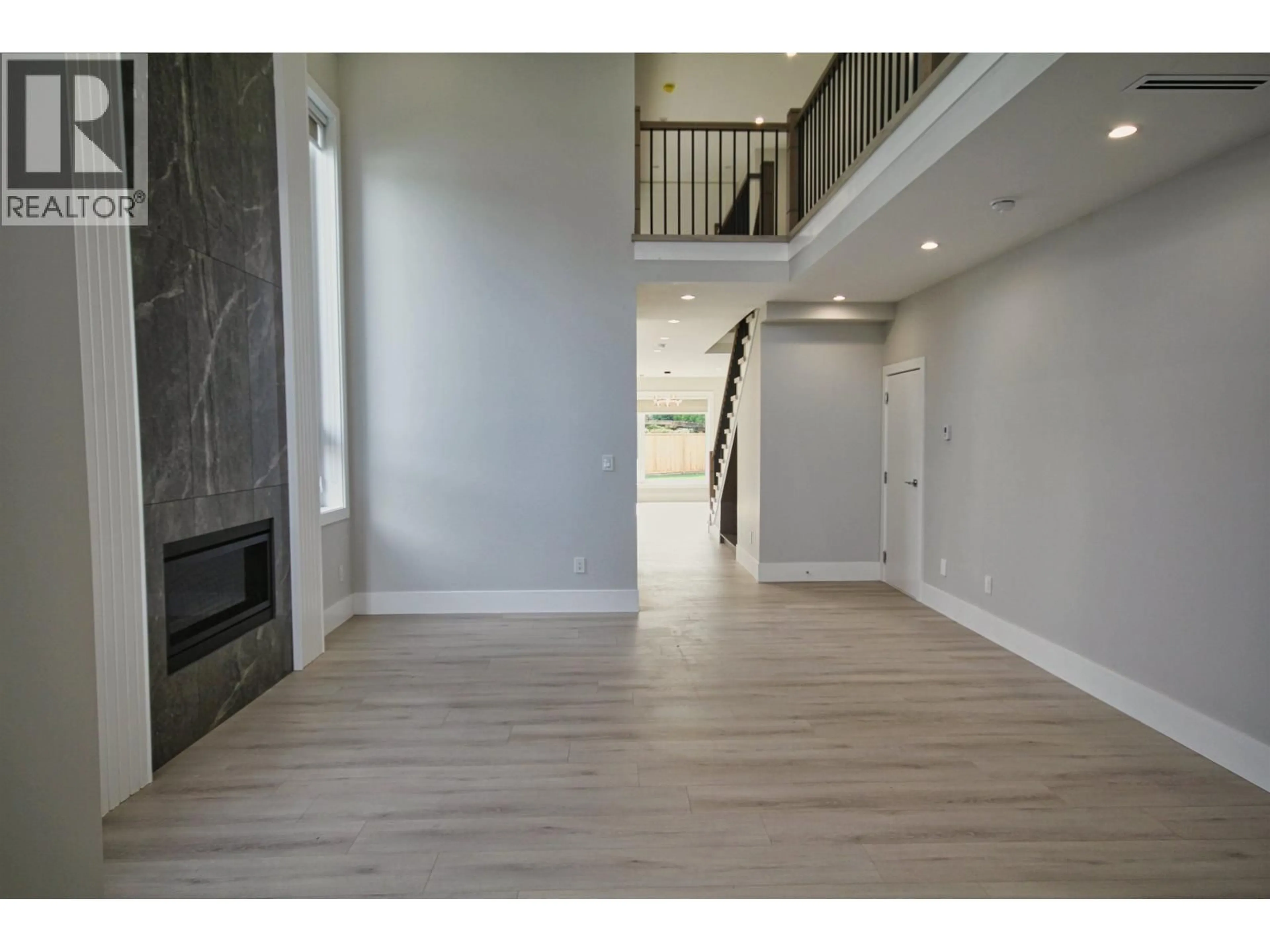 Unknown for 11911 DUNAVON PLACE, Richmond British Columbia V7E3Y1