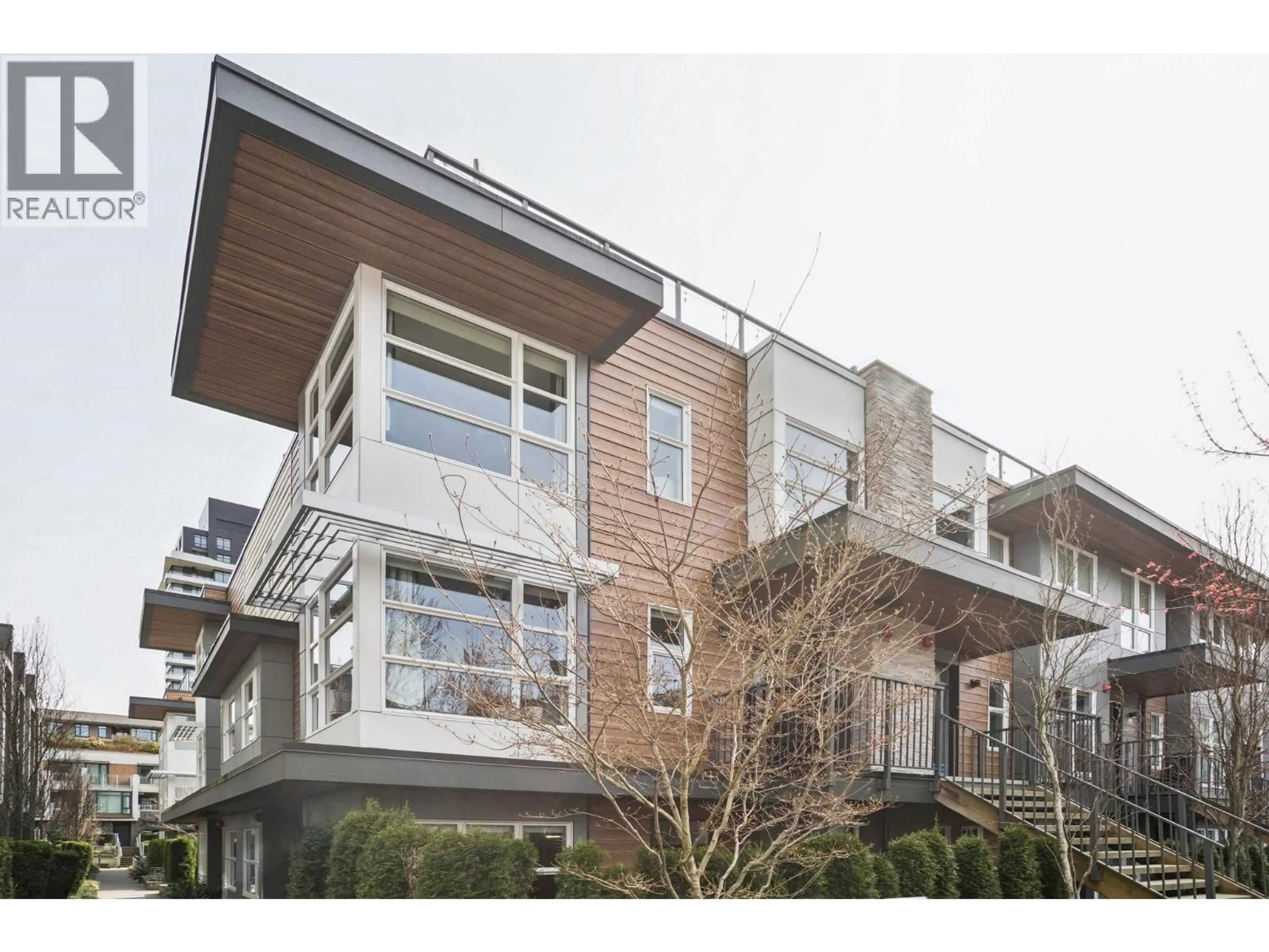 Home with brick exterior material, unknown for 222 - 2060 CURLING ROAD, North Vancouver British Columbia V7P0E1