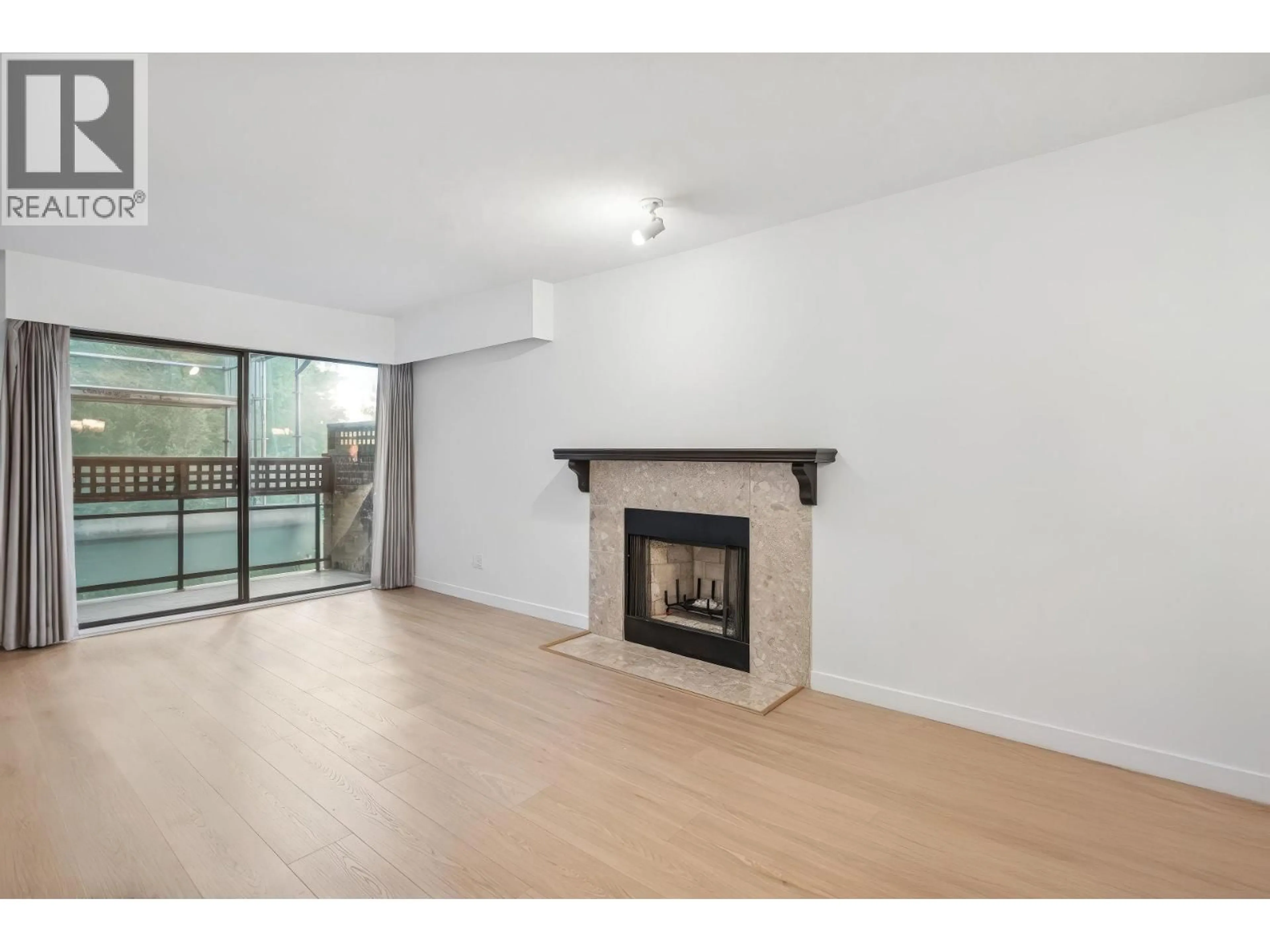 Unknown for 408 - 2320 40TH AVENUE, Vancouver British Columbia V6M4H6