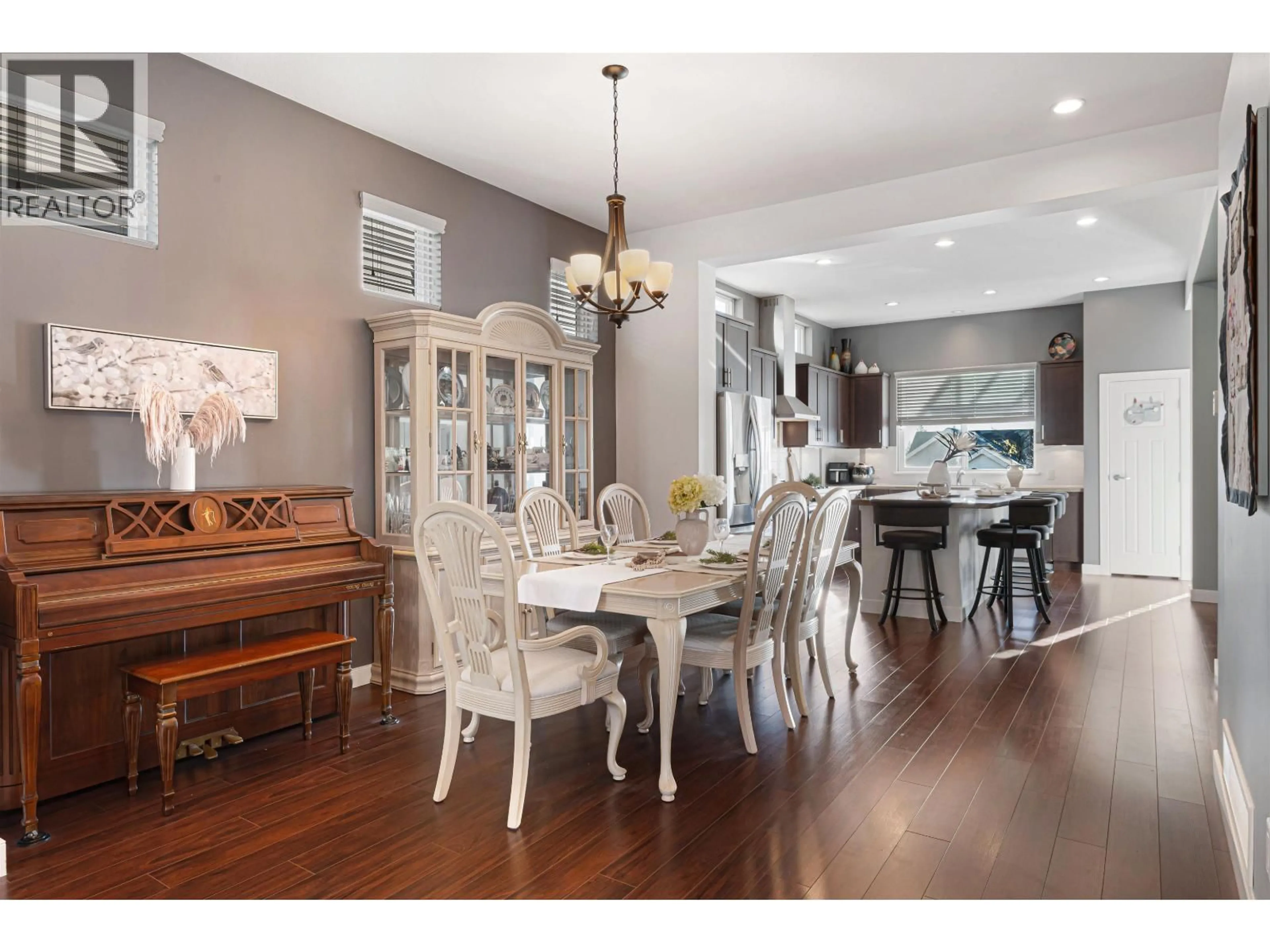 Dining room, wood/laminate floor for 3376 WATKINS AVENUE, Coquitlam British Columbia V3E0H5