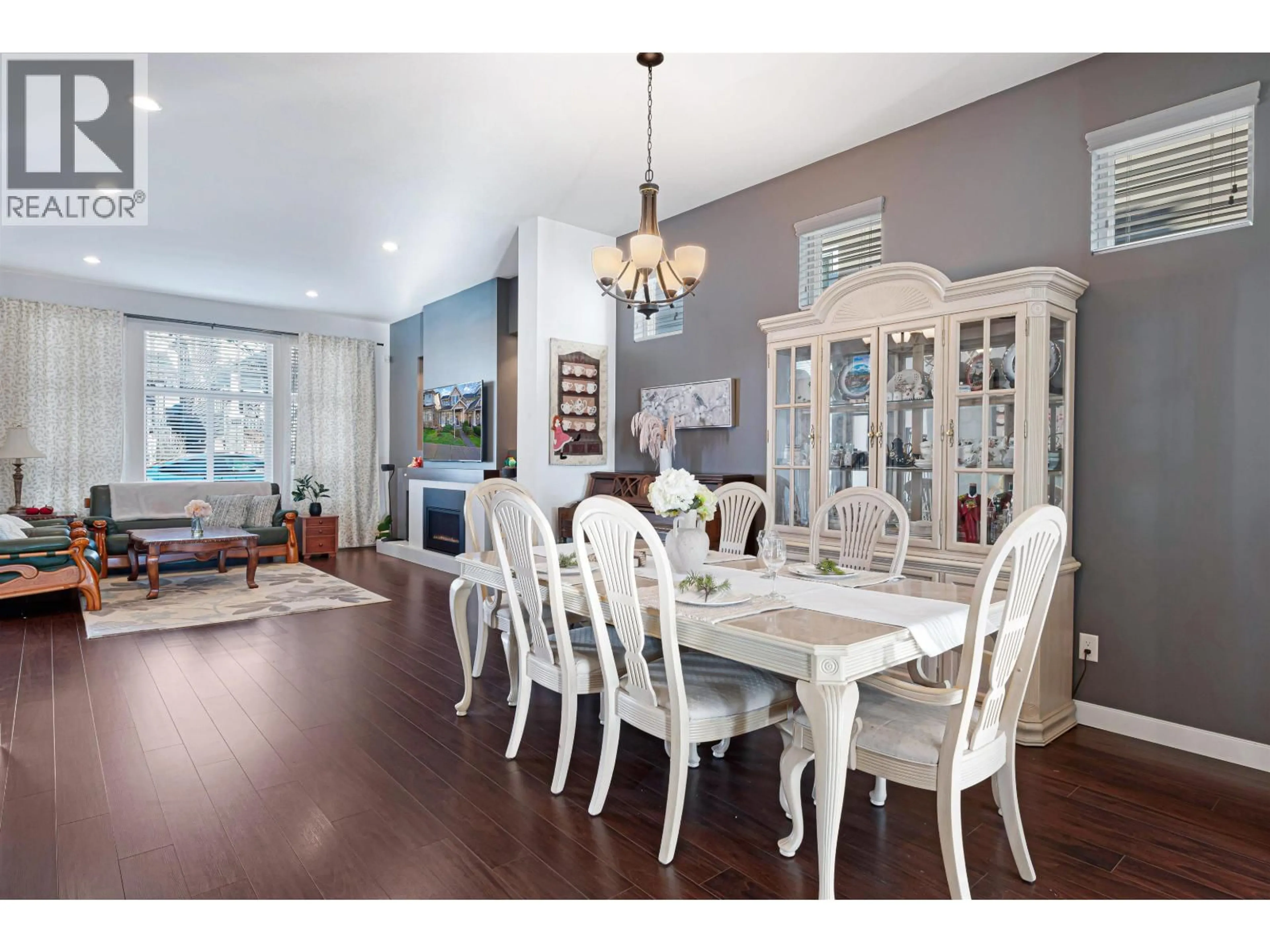 Dining room, wood/laminate floor for 3376 WATKINS AVENUE, Coquitlam British Columbia V3E0H5
