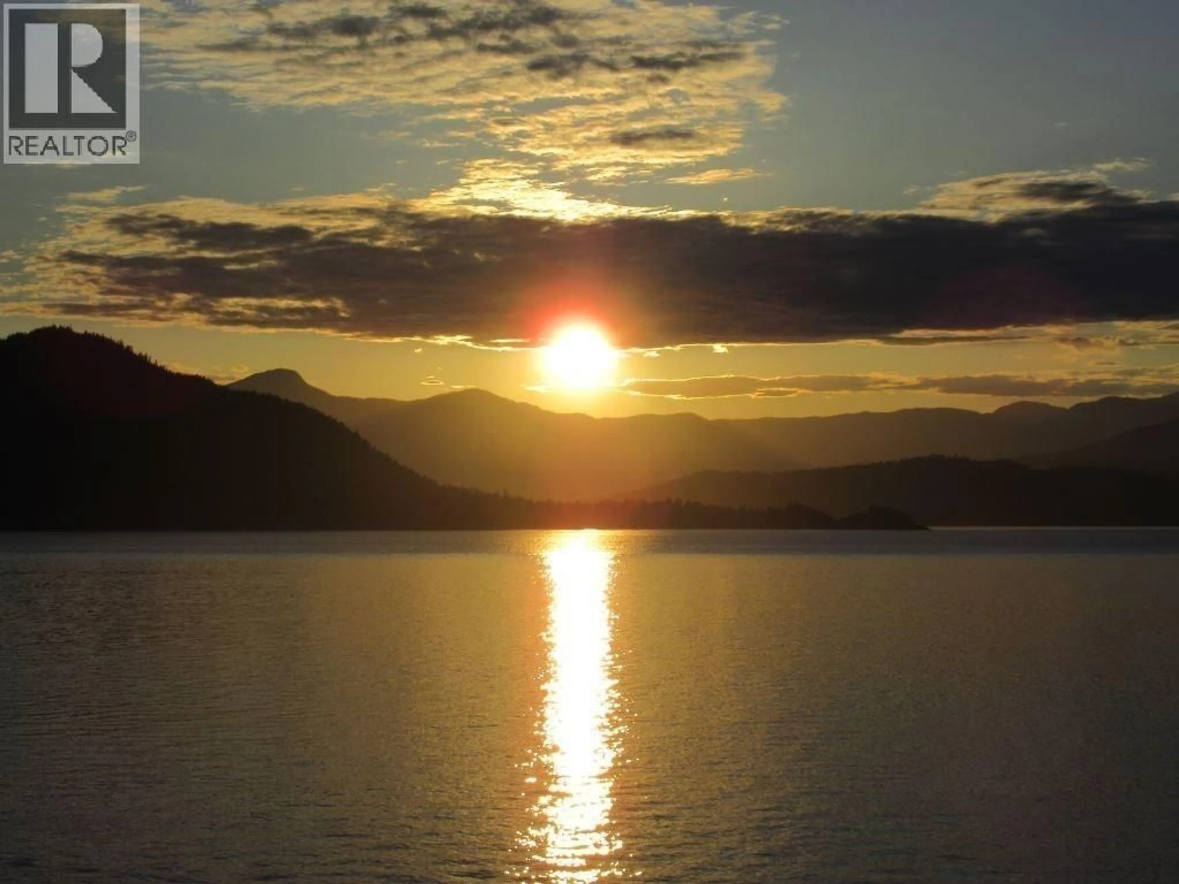 Blurry image for 8255 PASCO ROAD, West Vancouver British Columbia V7W2T5