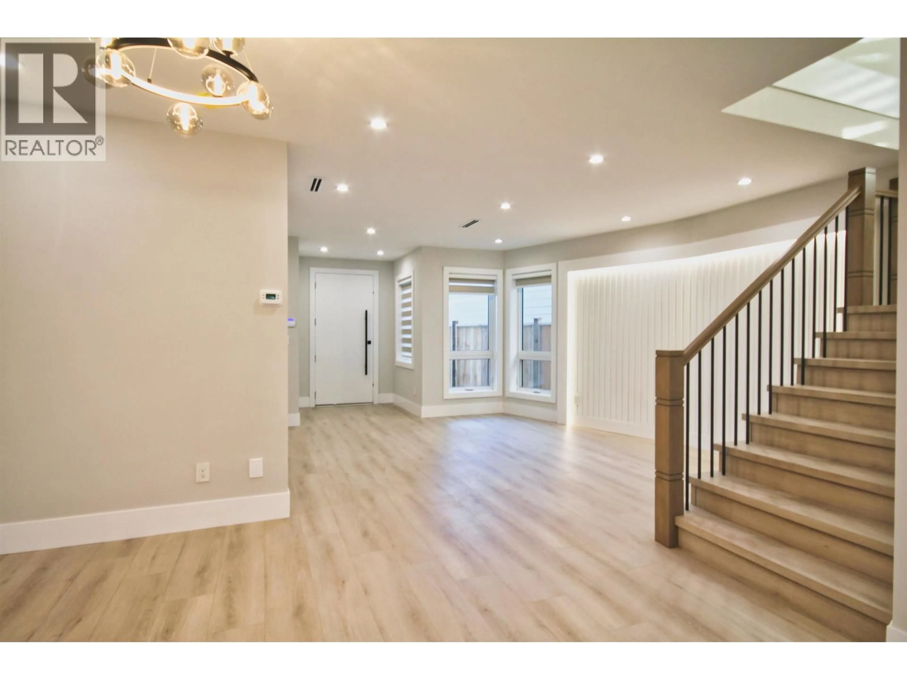 Indoor entryway for 11891 DUNAVON PLACE, Richmond British Columbia V7E3M9