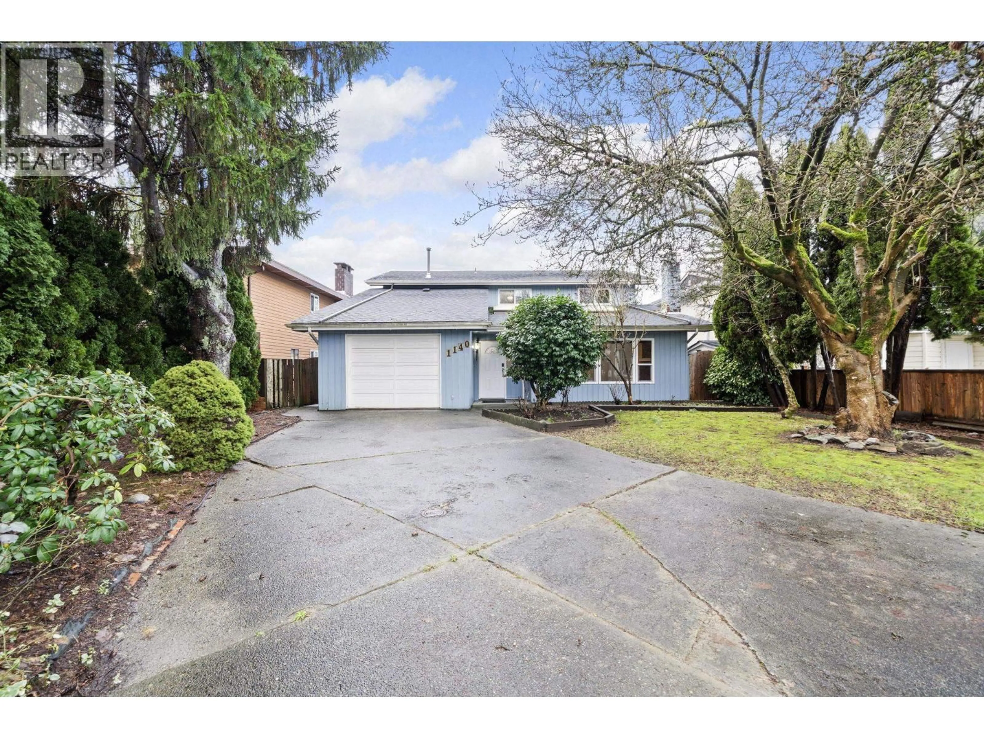 A pic from outside/outdoor area/front of a property/back of a property/a pic from drone, street for 1140 LANSDOWNE DRIVE, Coquitlam British Columbia V3B5R3