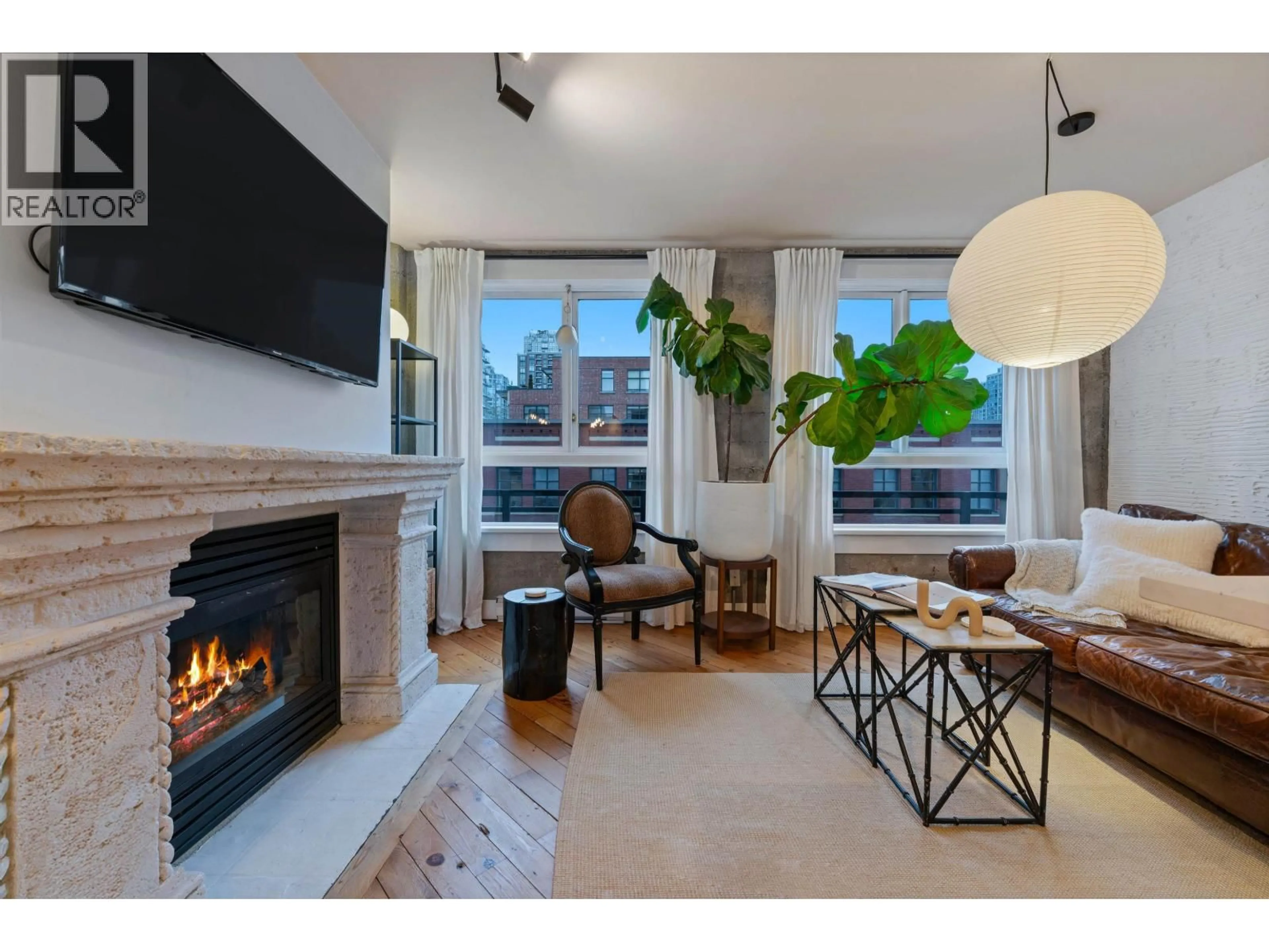 Living room with furniture, unknown for 406 - 1216 HOMER STREET, Vancouver British Columbia V6B6K5