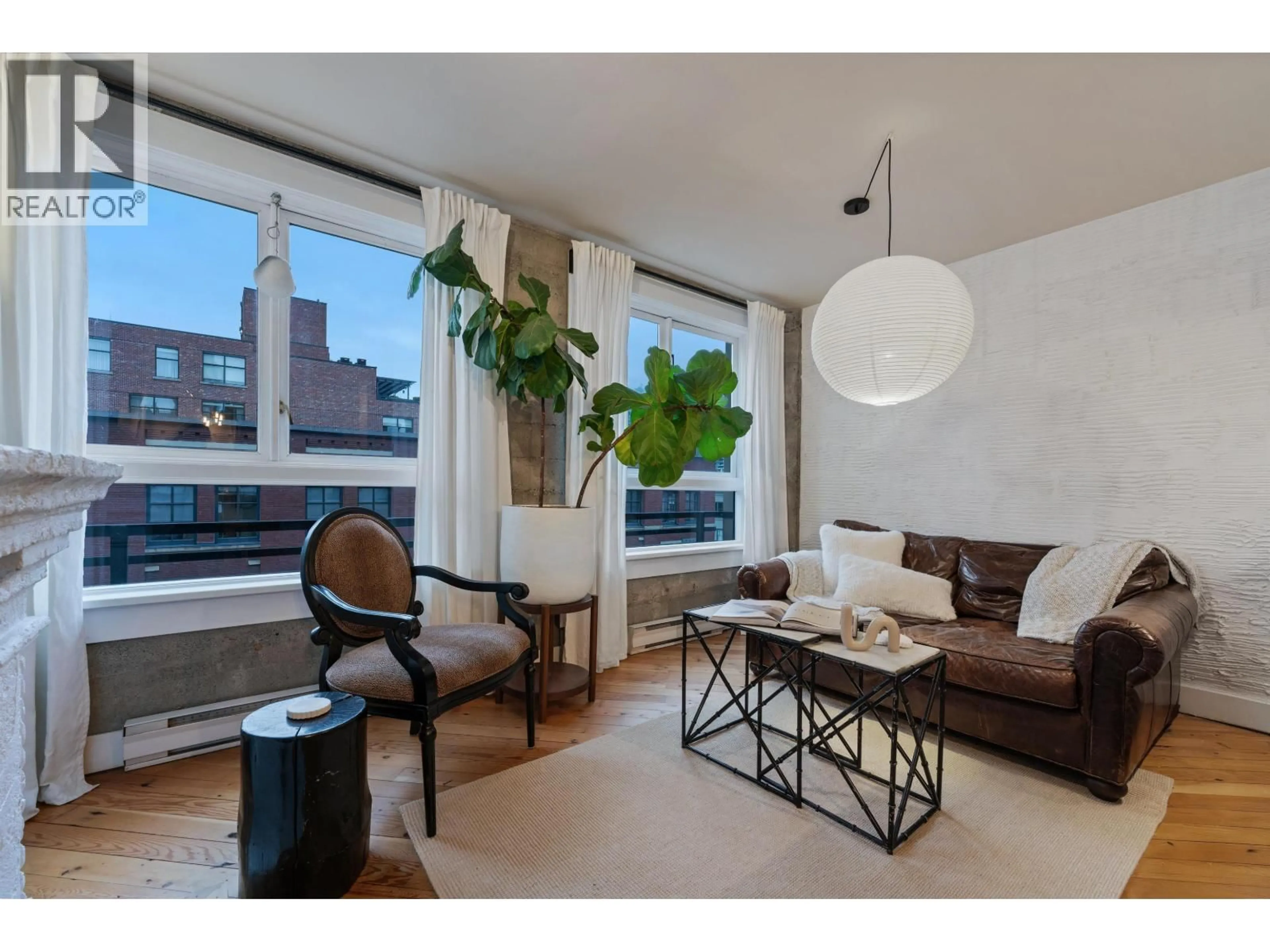 Living room with furniture, unknown for 406 - 1216 HOMER STREET, Vancouver British Columbia V6B6K5