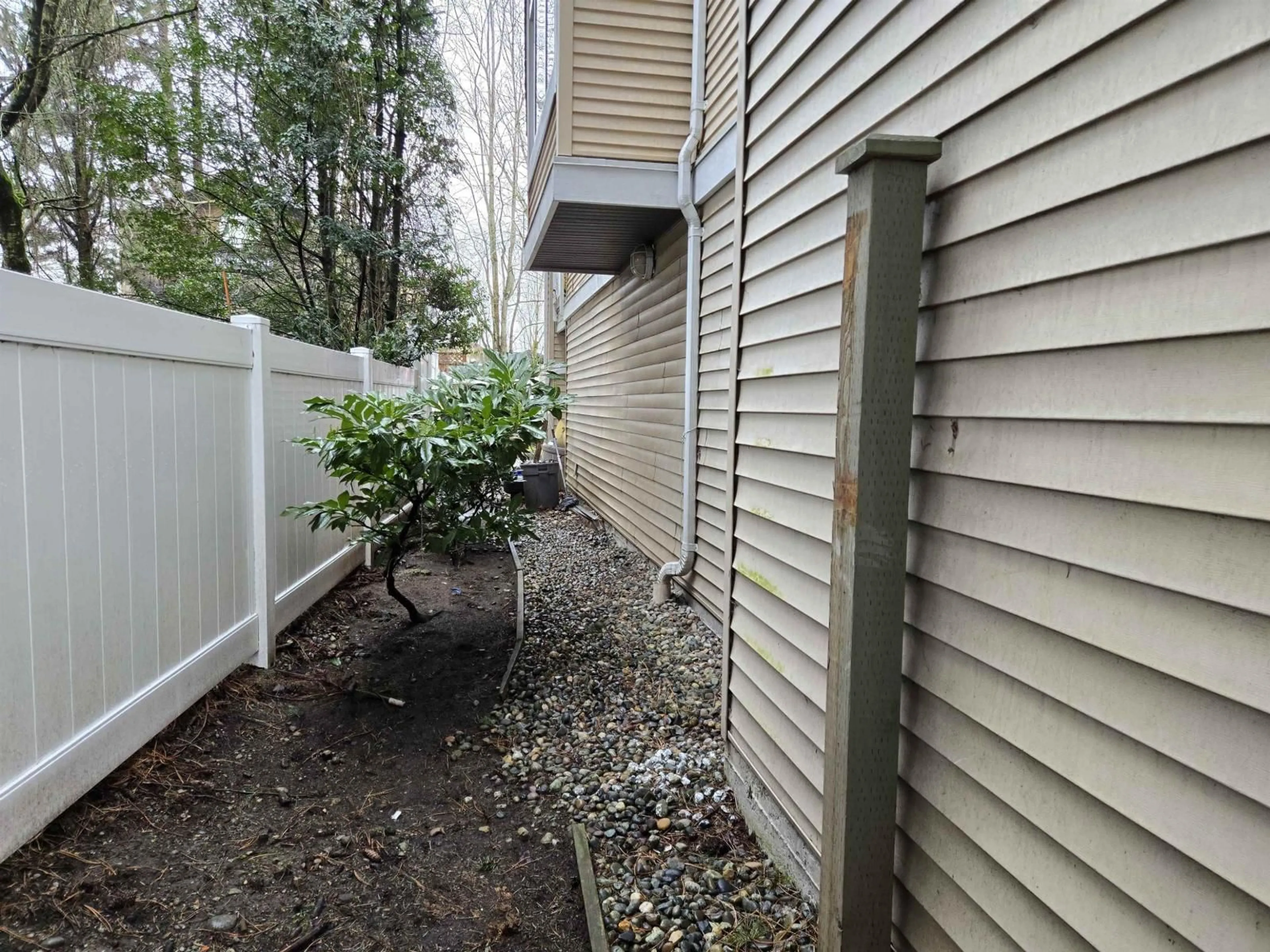 Patio, street for 125 - 20033 70 AVENUE, Langley British Columbia V2Y3A2