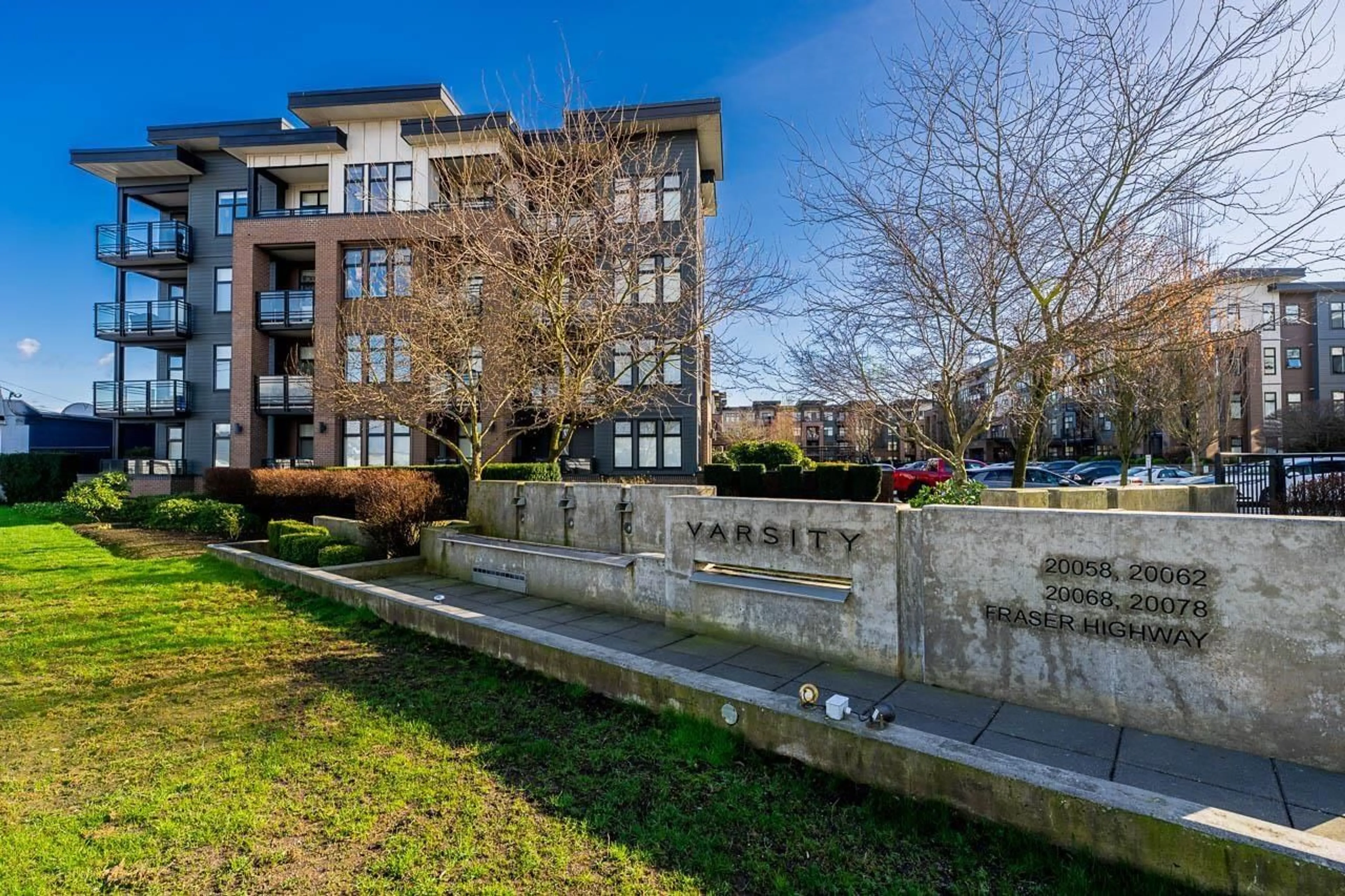 Unknown for 202 - 20078 FRASER HIGHWAY, Langley British Columbia V3A4E5