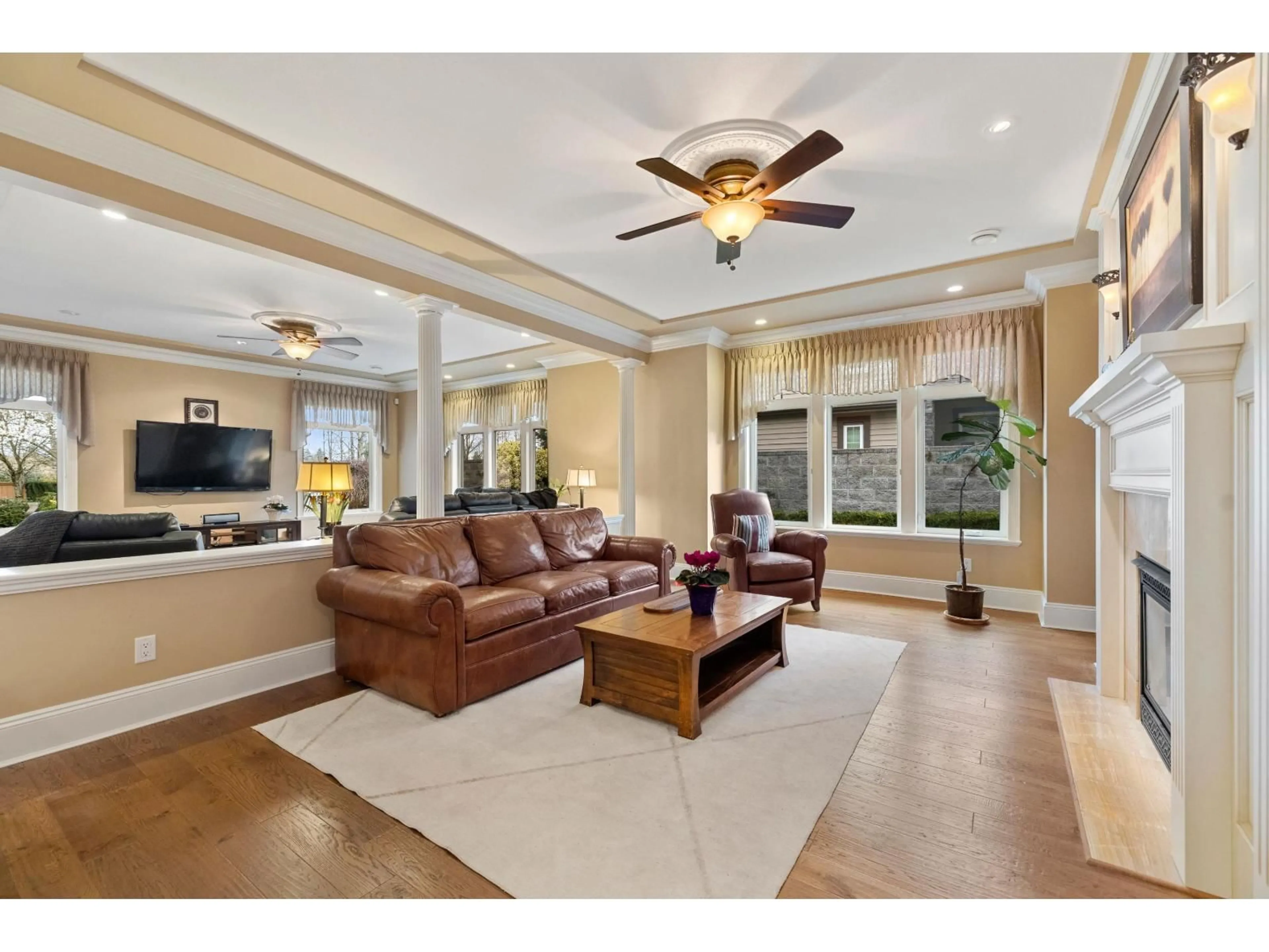 Living room with furniture, ceramic/tile floor for 27733 PORTER DRIVE, Abbotsford British Columbia V4X2S8
