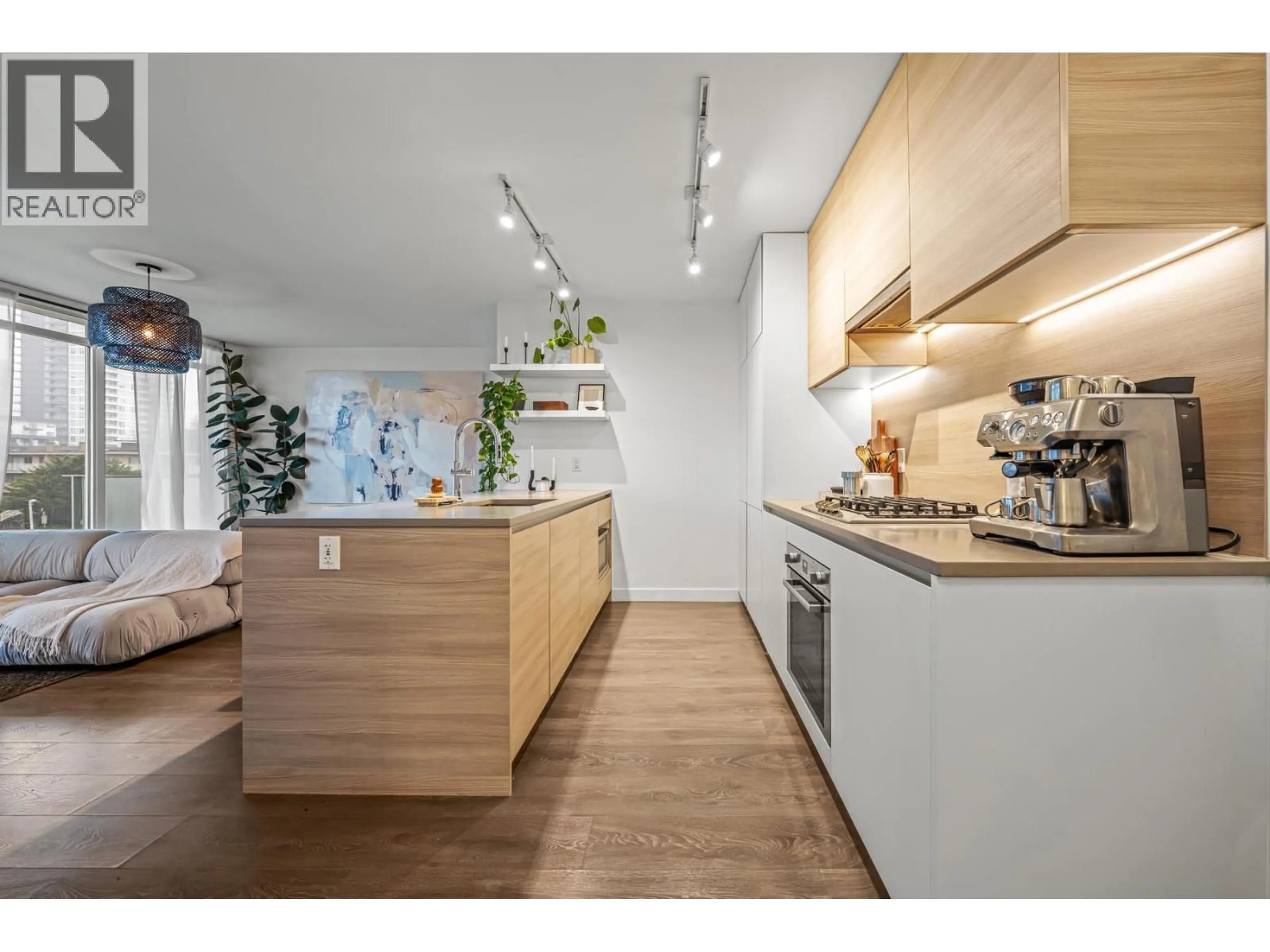 Unknown for 504 - 652 WHITING WAY, Coquitlam British Columbia V3J0K3