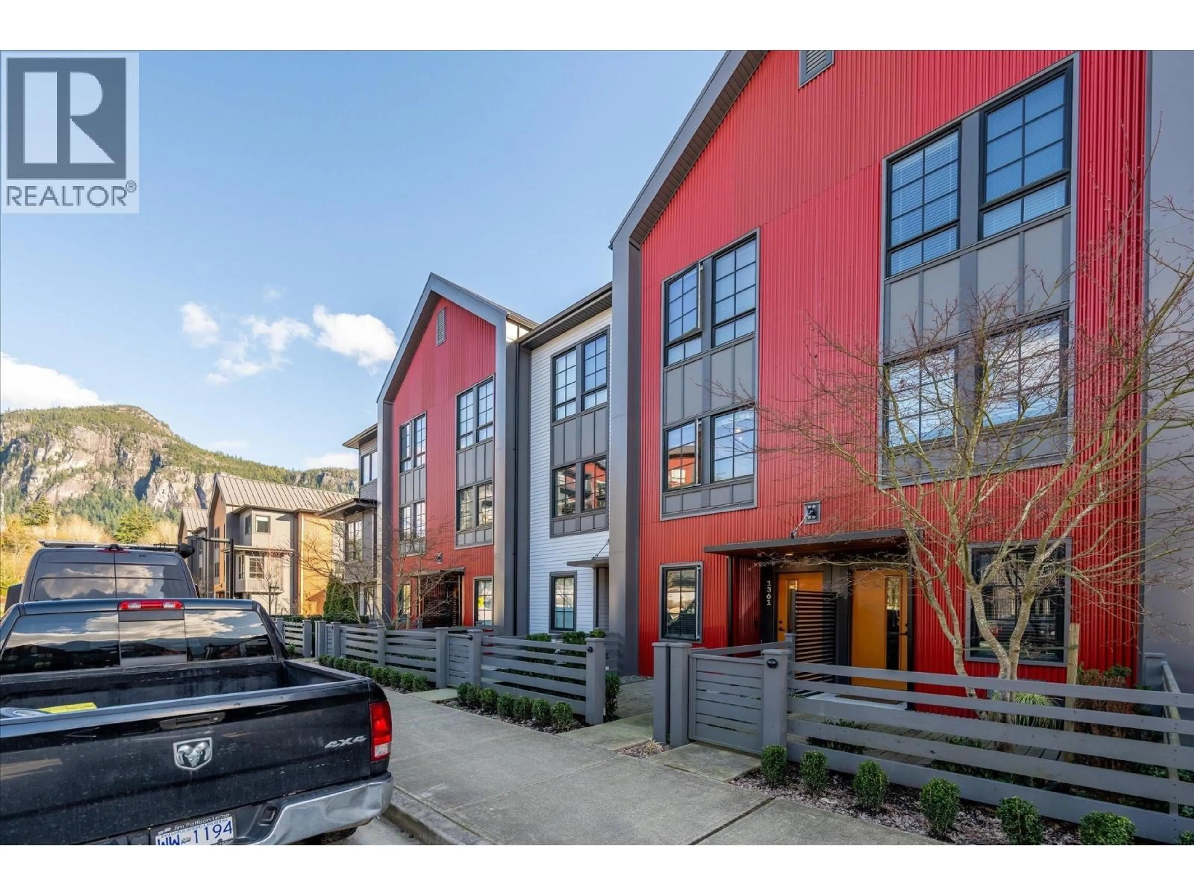 Unknown for 1361 MARINASIDE PLACE, Squamish British Columbia V8B1A8
