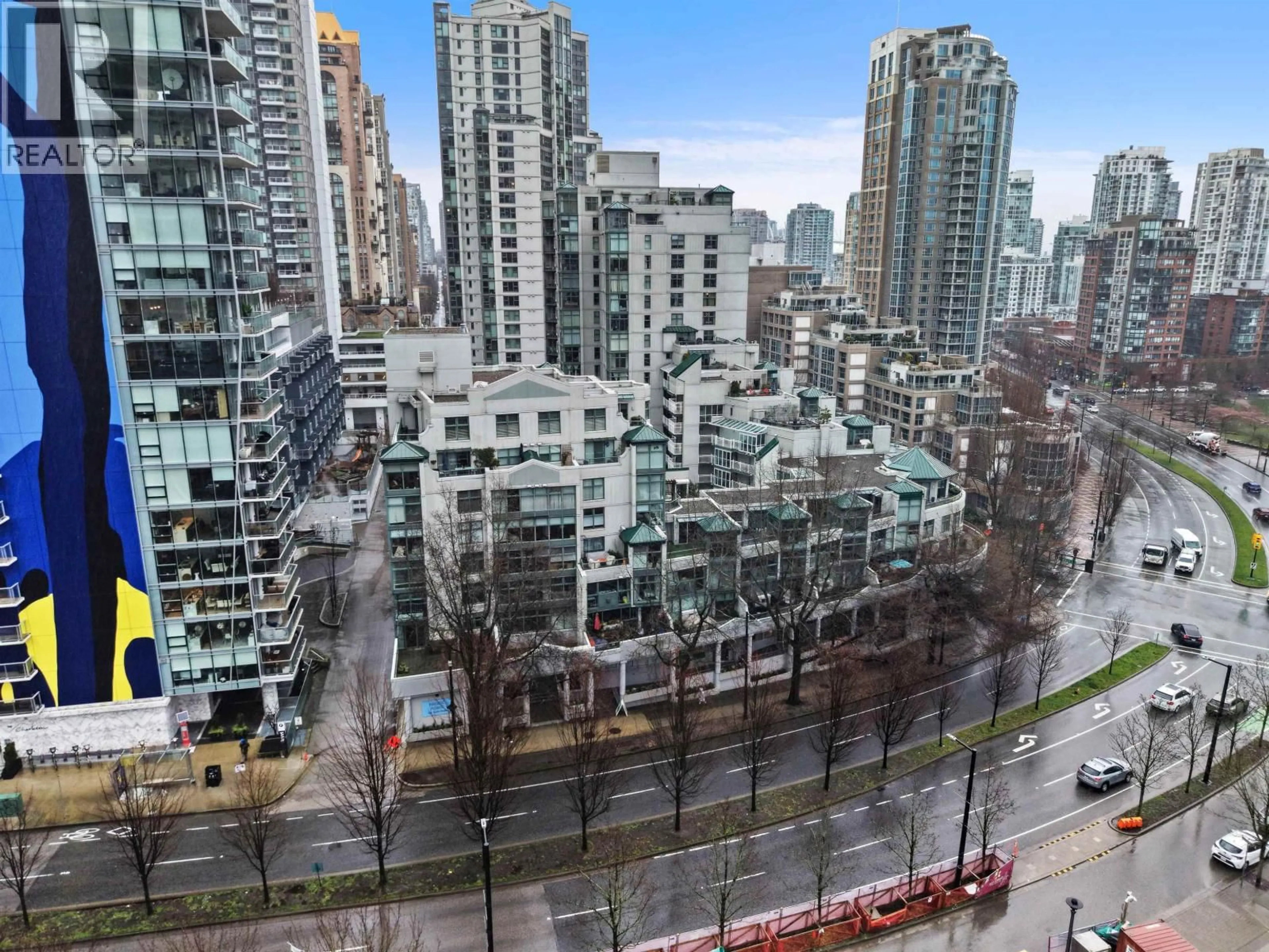 A pic from outside/outdoor area/front of a property/back of a property/a pic from drone, city buildings view from balcony for A601 - 431 PACIFIC STREET, Vancouver British Columbia V6Z2P6