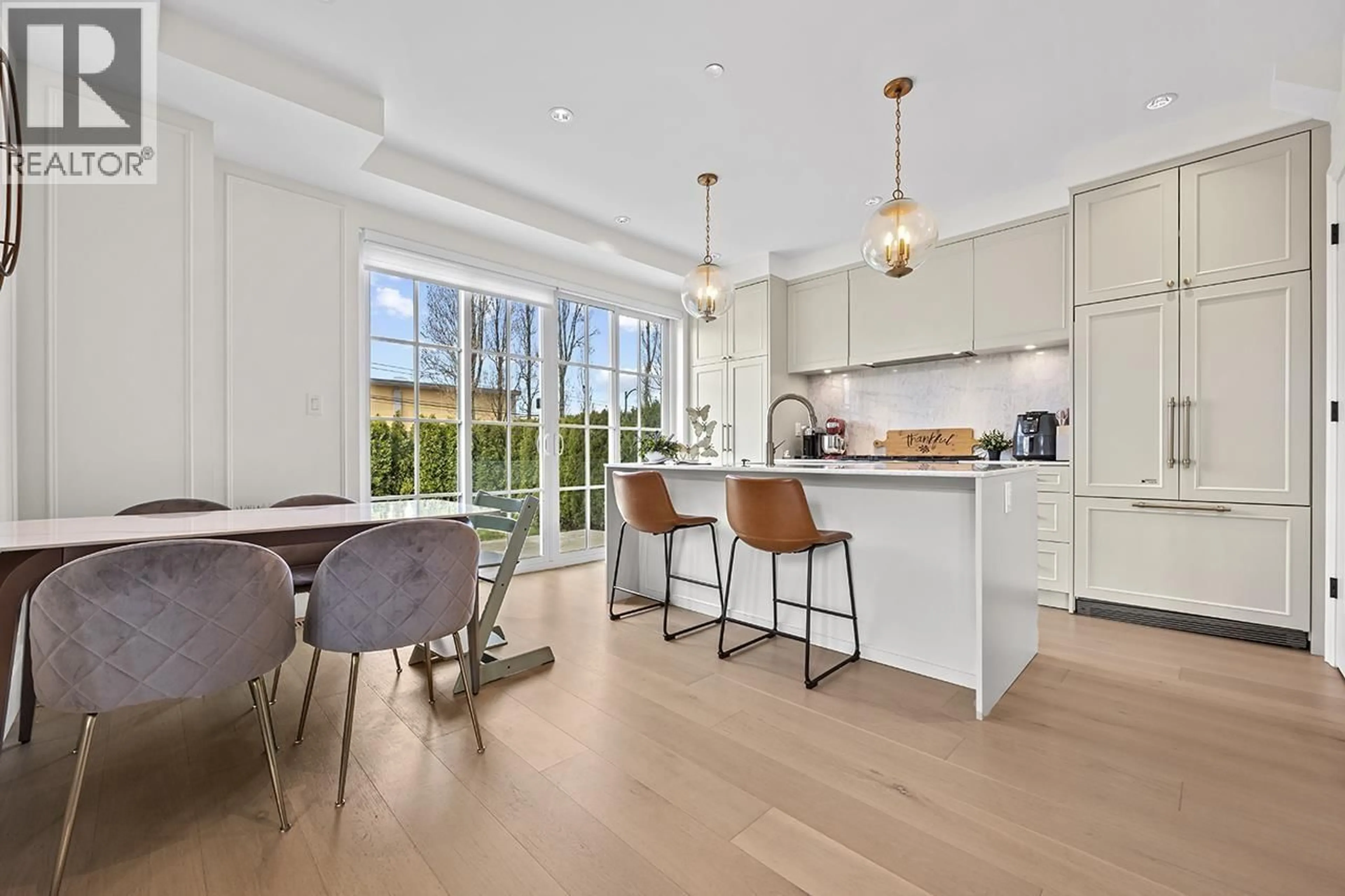 Open concept kitchen, unknown for 986 RENFREW STREET, Vancouver British Columbia V5K4B8