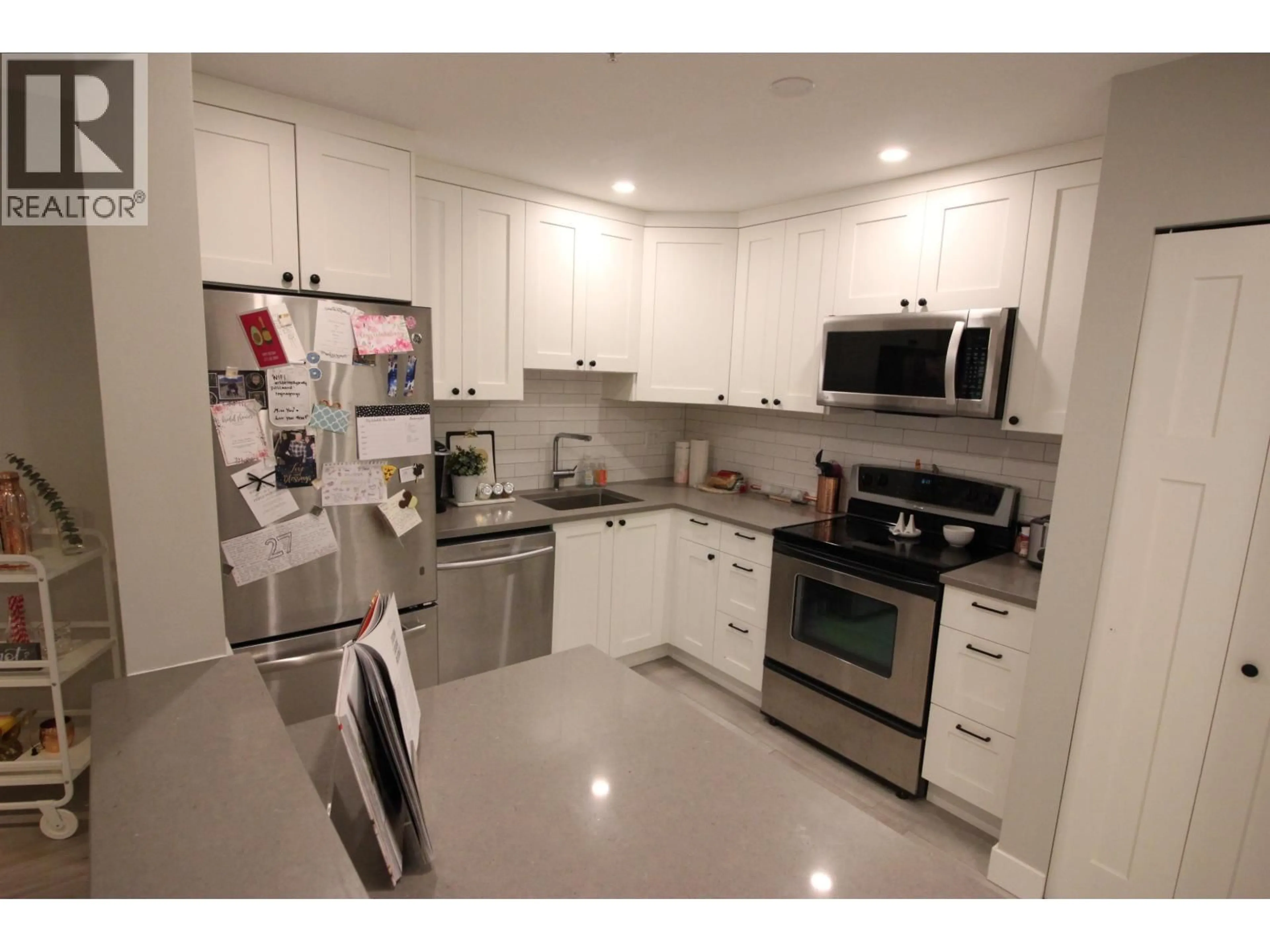 Standard kitchen, unknown for 309A - 301 MAUDE ROAD, Port Moody British Columbia V3H5B1