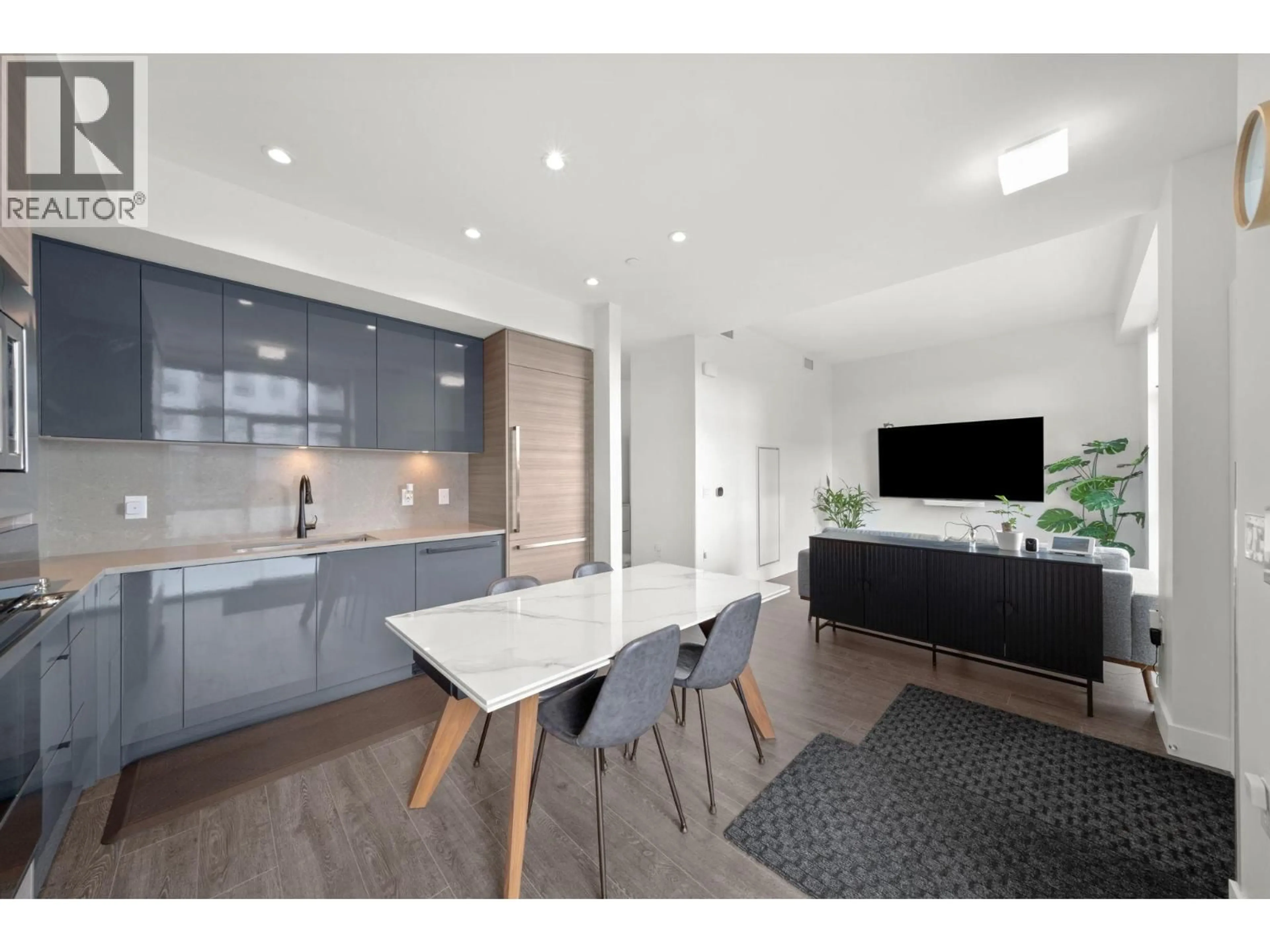 Open concept kitchen, unknown for 7 - 8508 JACK UPPAL STREET, Vancouver British Columbia V5S0E3