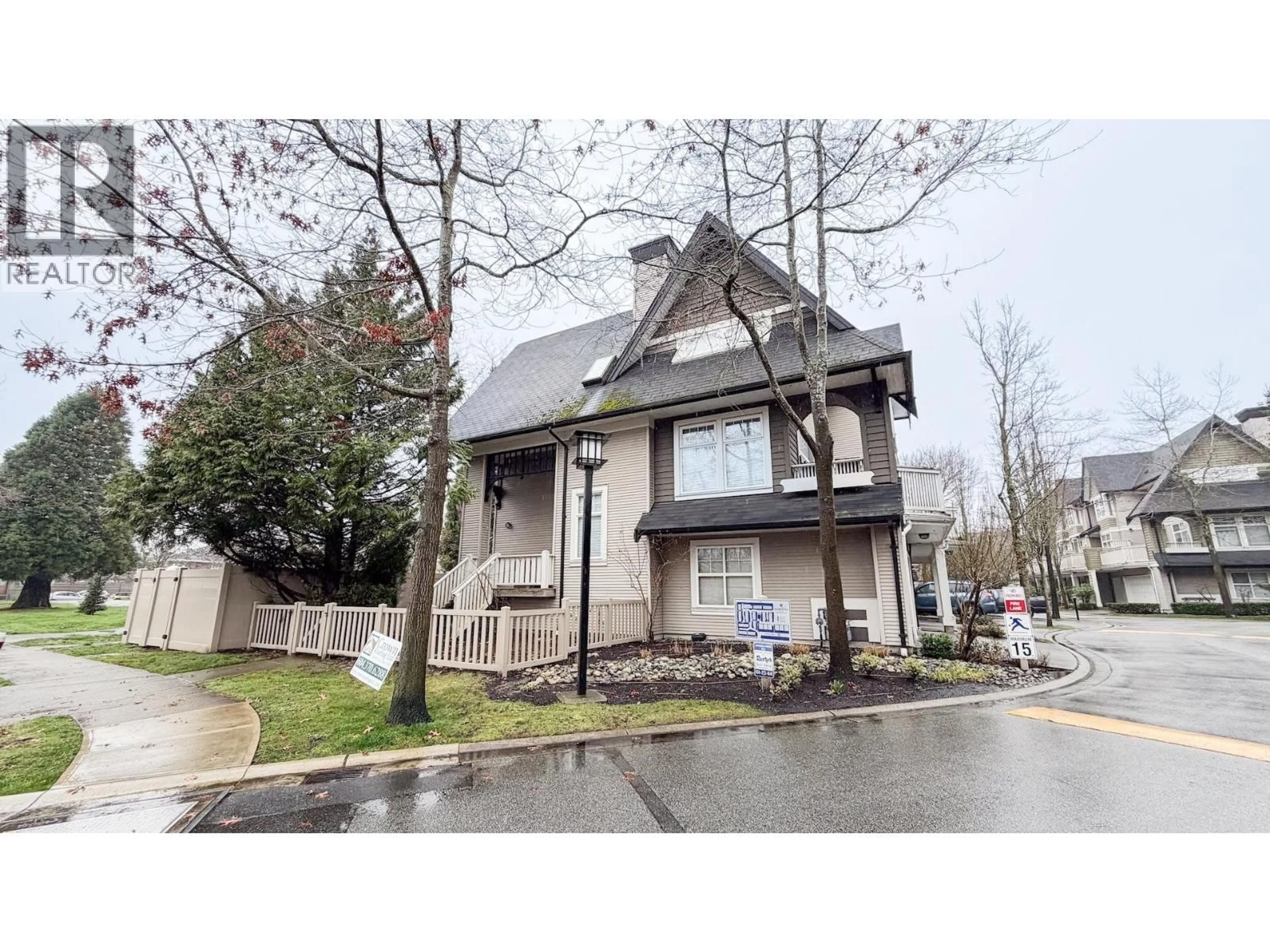 Unknown for 92 - 6888 ROBSON DRIVE, Richmond British Columbia V7C5T6