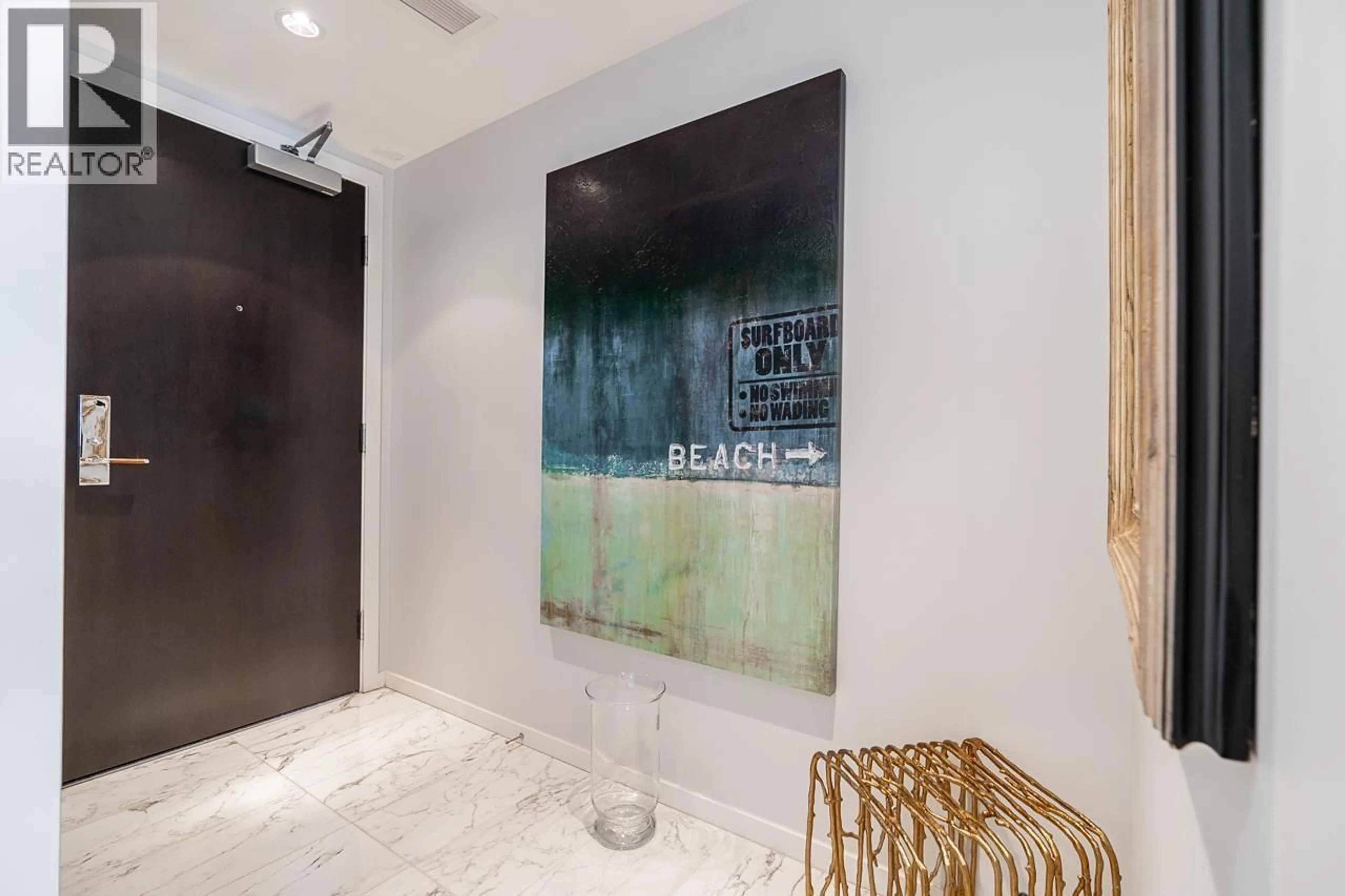 Indoor foyer for 707 - 1351 CONTINENTAL STREET, Vancouver British Columbia V6Z0C6